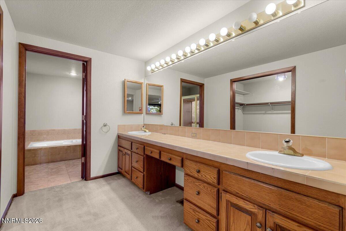 1585 Twin Oaks Road Property Photo 43