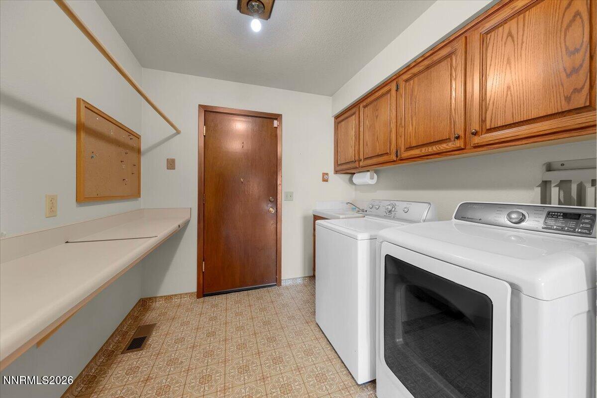 1585 Twin Oaks Road Property Photo 64