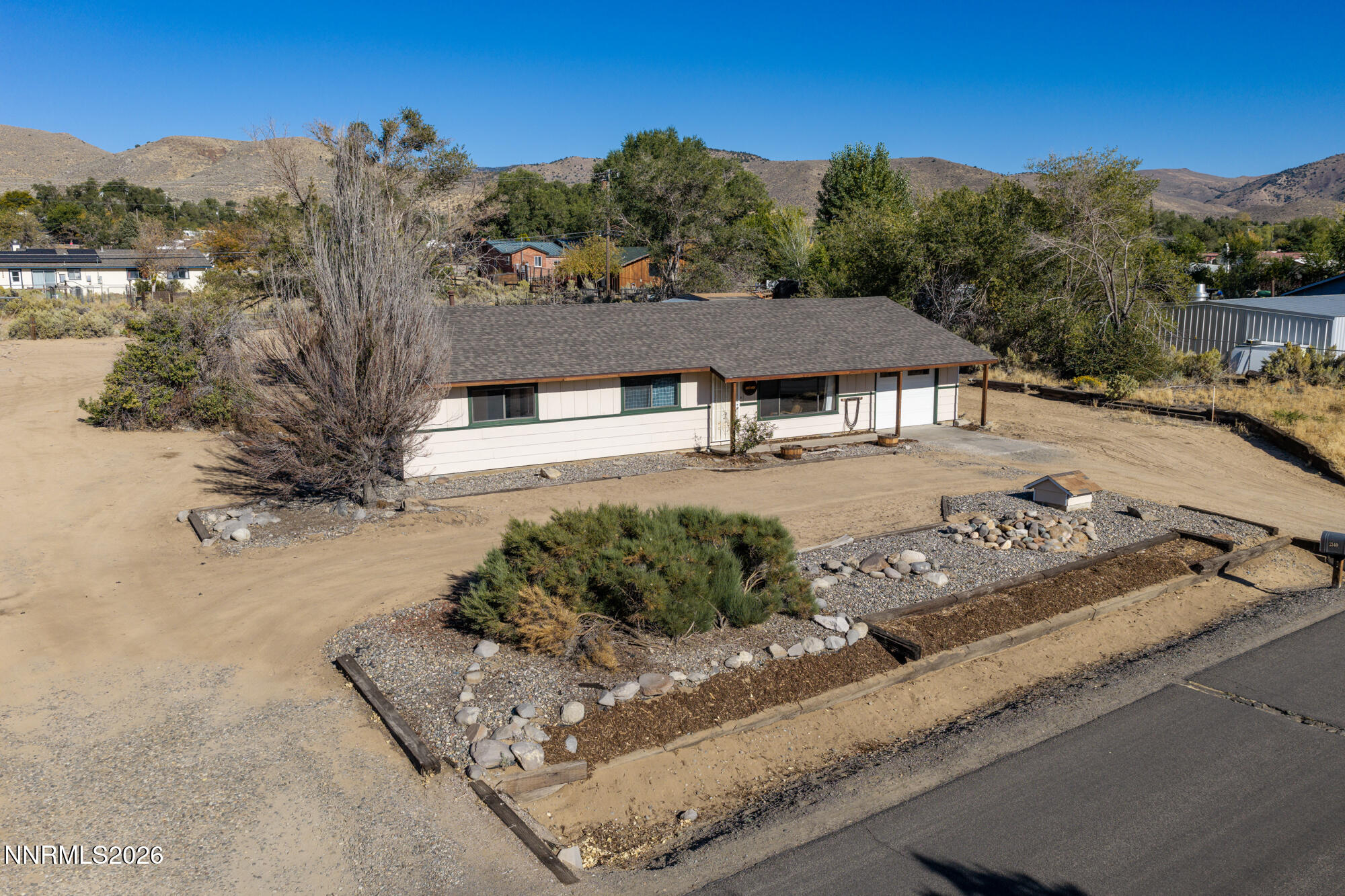 2140 Wildflower Drive Property Photo 1
