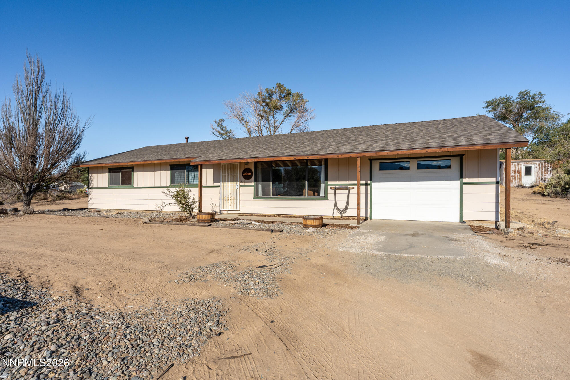 2140 Wildflower Drive Property Photo 5