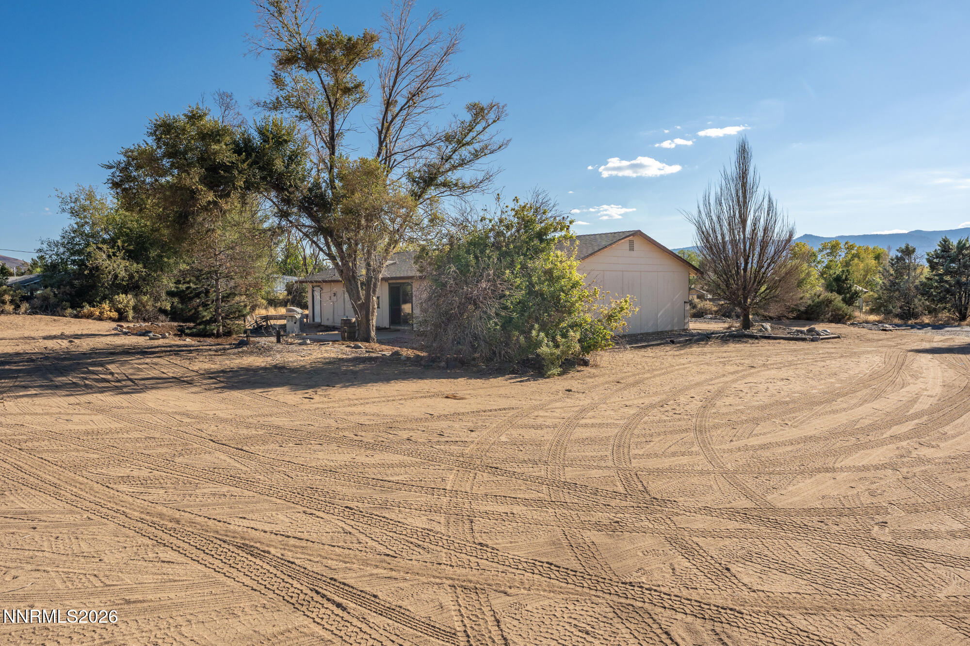 2140 Wildflower Drive Property Photo 7