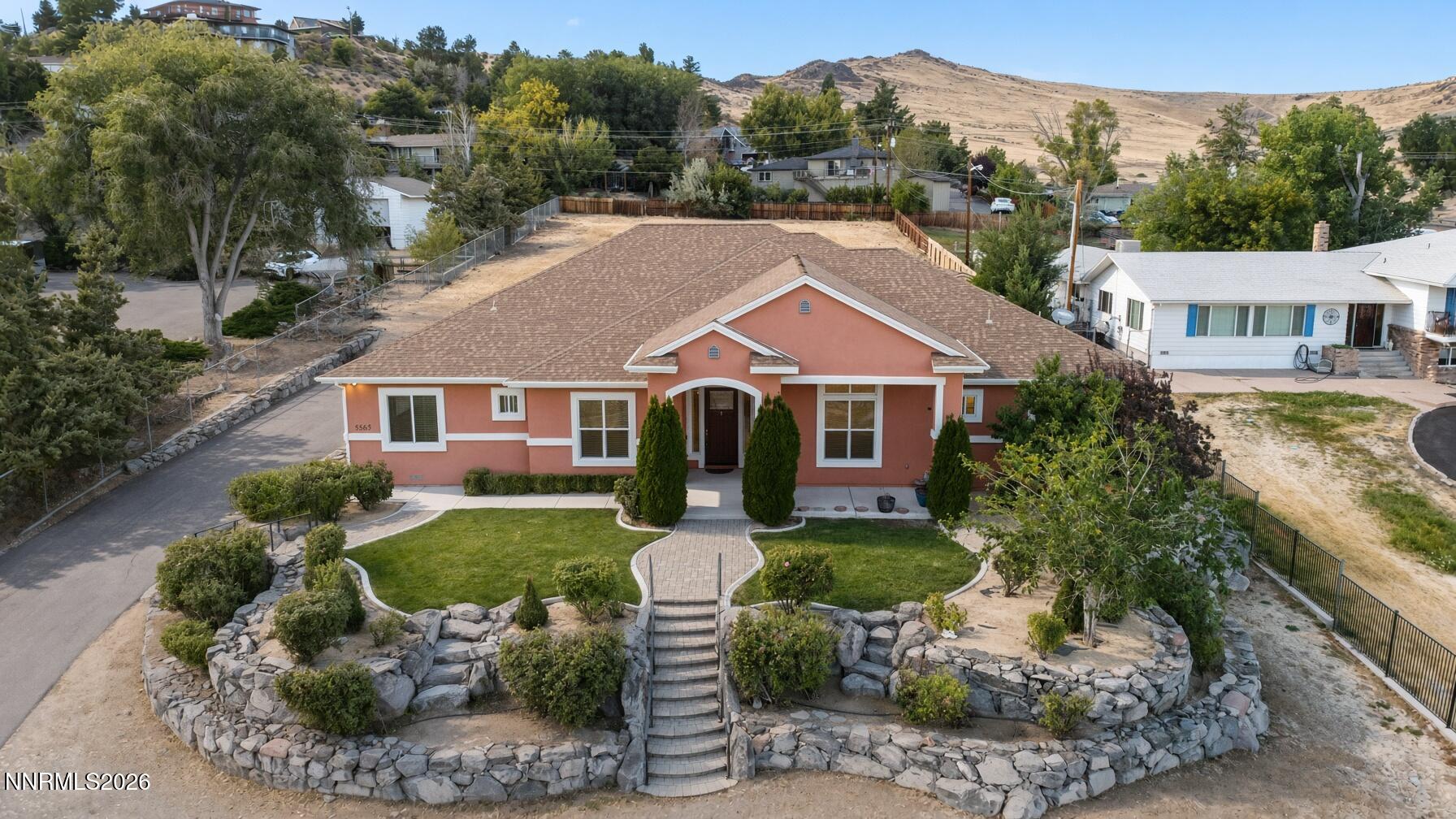5565 Wedekind Road Property Photo 1