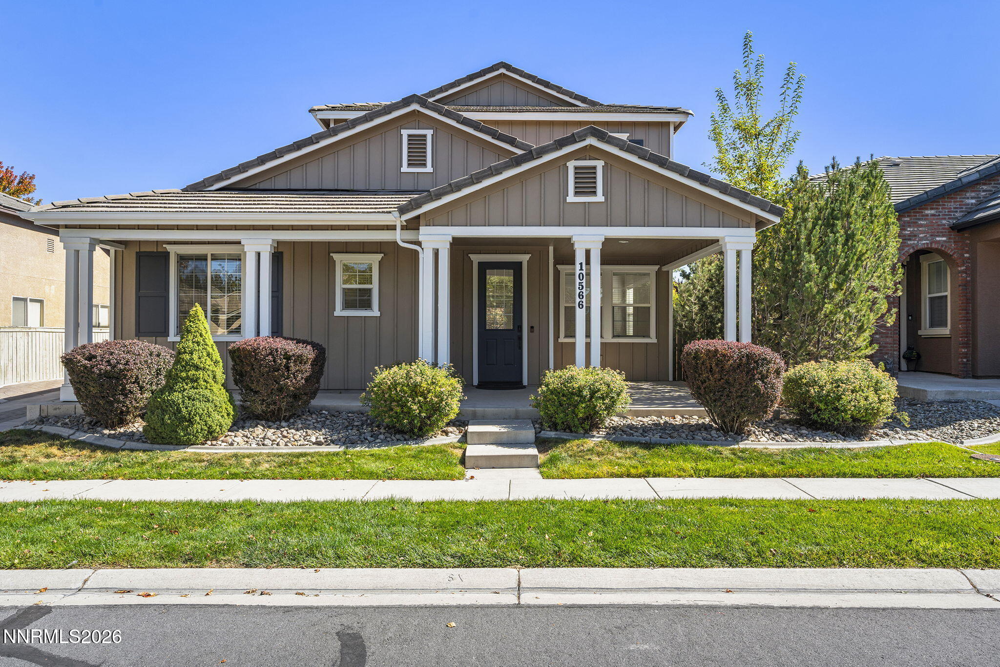 10566 Eagle Falls Way Property Photo 1