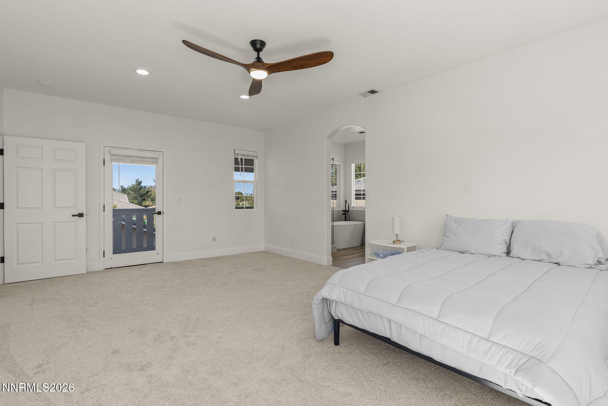 10566 Eagle Falls Way Property Photo 20
