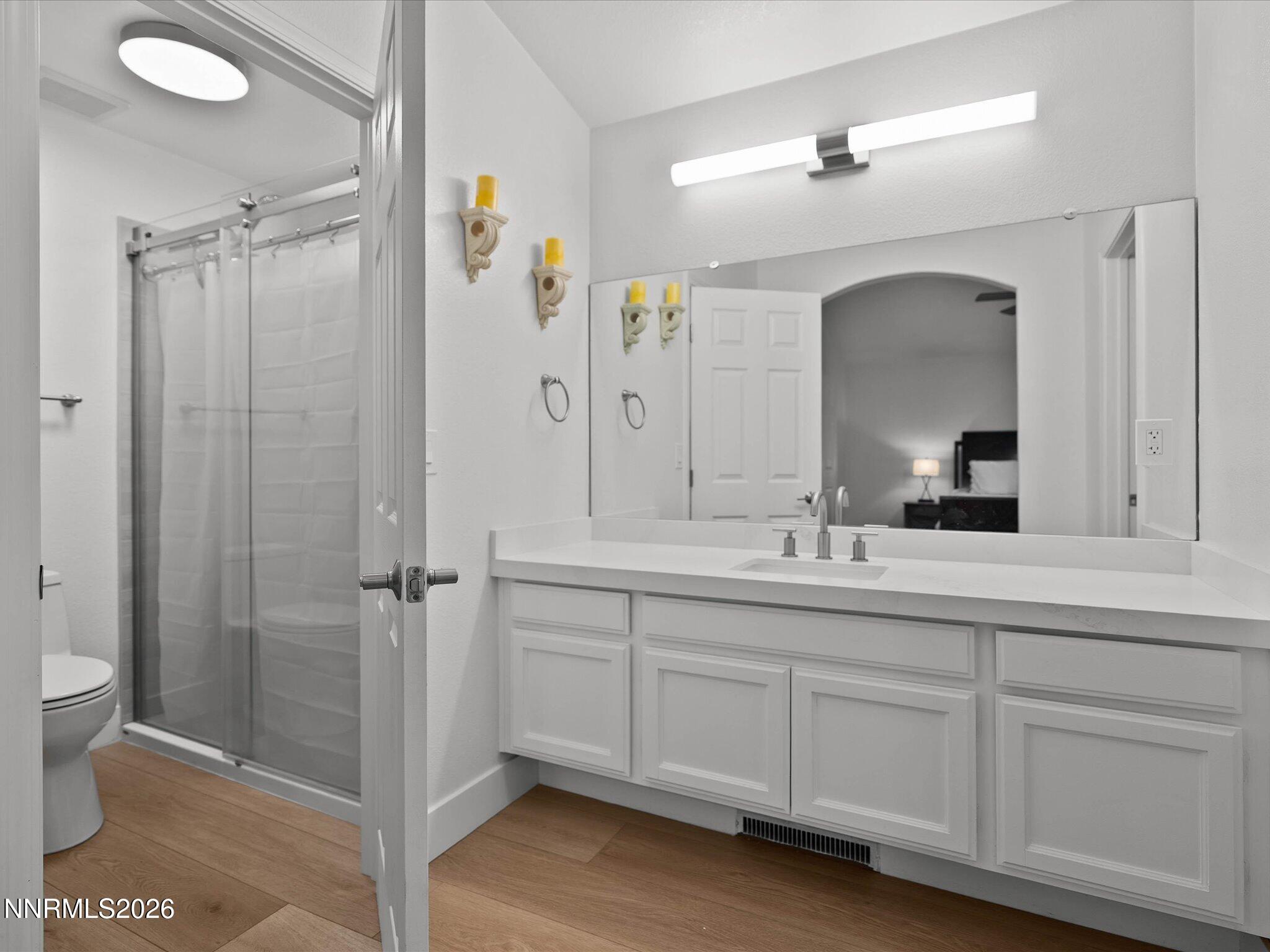 7570 Lighthouse Lane Property Photo 27