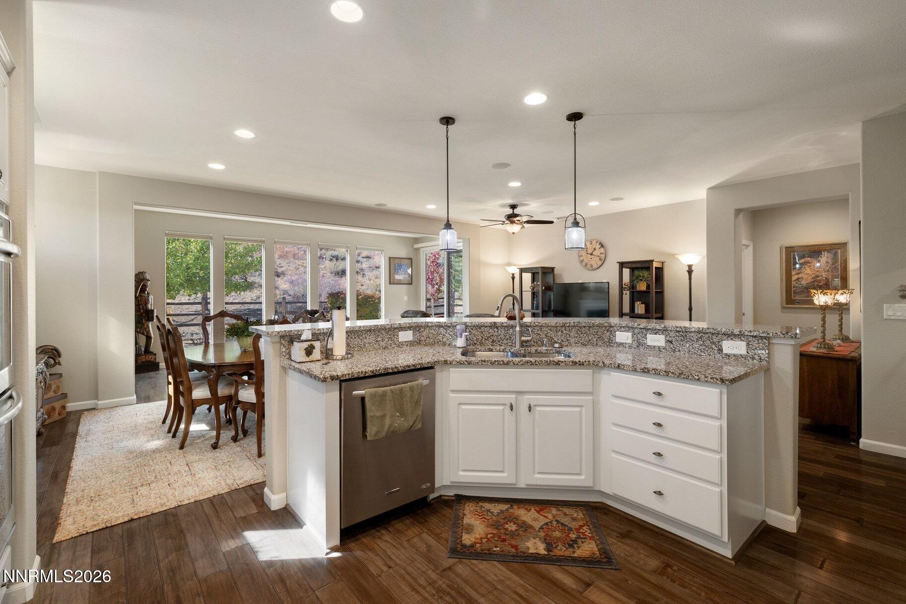 1115 Sugar Creek Trail Property Photo 3