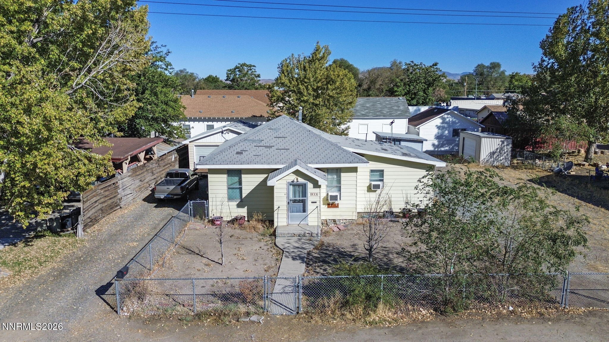 218 S Center Street Property Photo 2