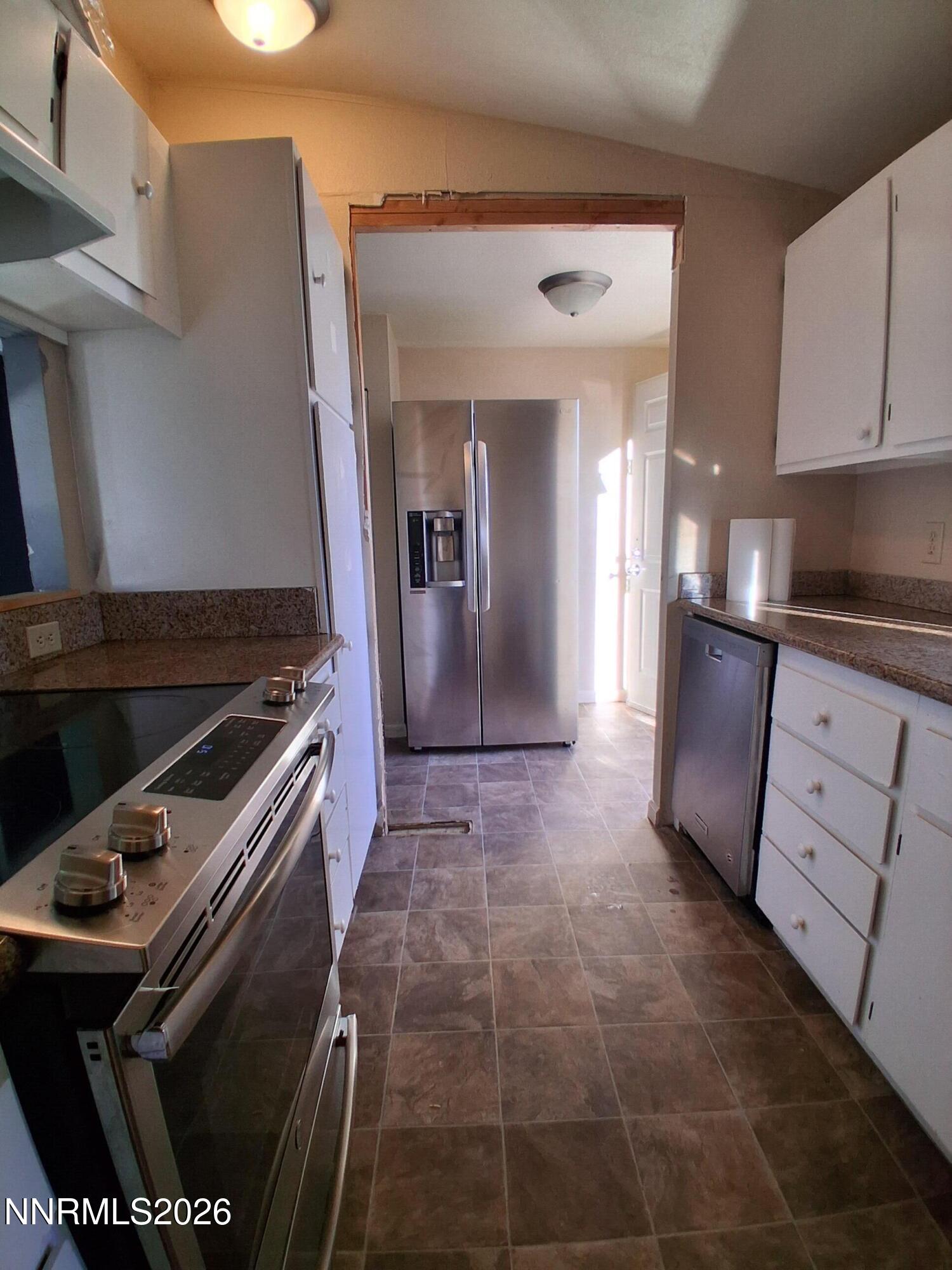 564 Morgan Circle Property Photo 18