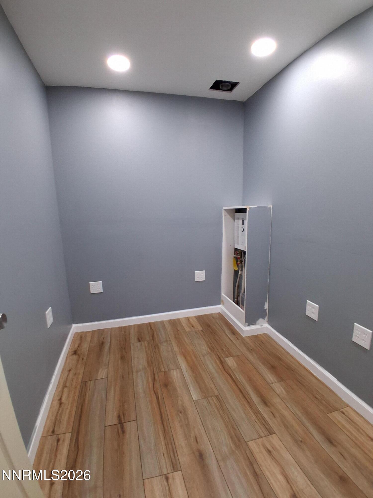 564 Morgan Circle Property Photo 21