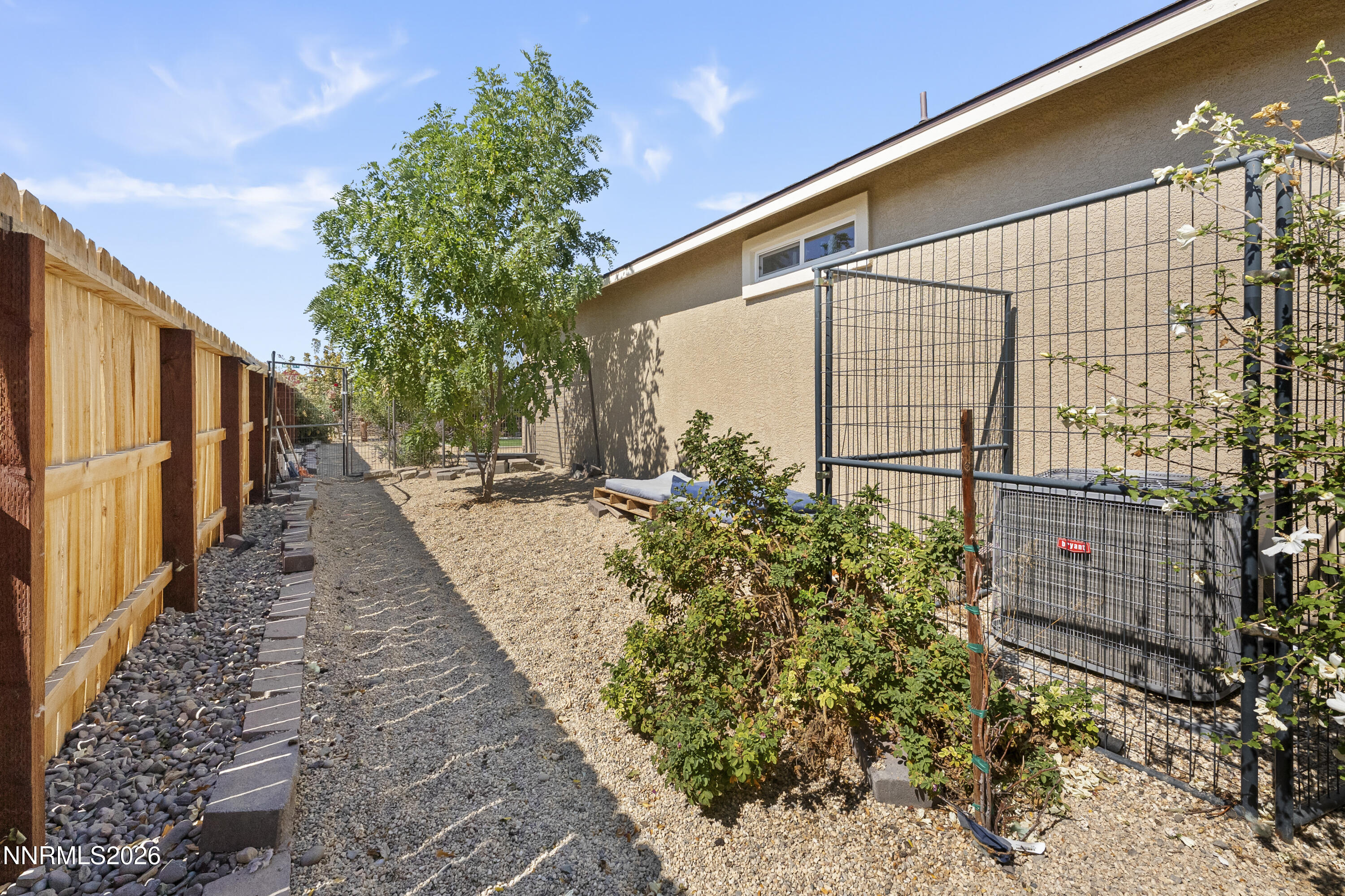 2270 Evelynn Street Property Photo 40