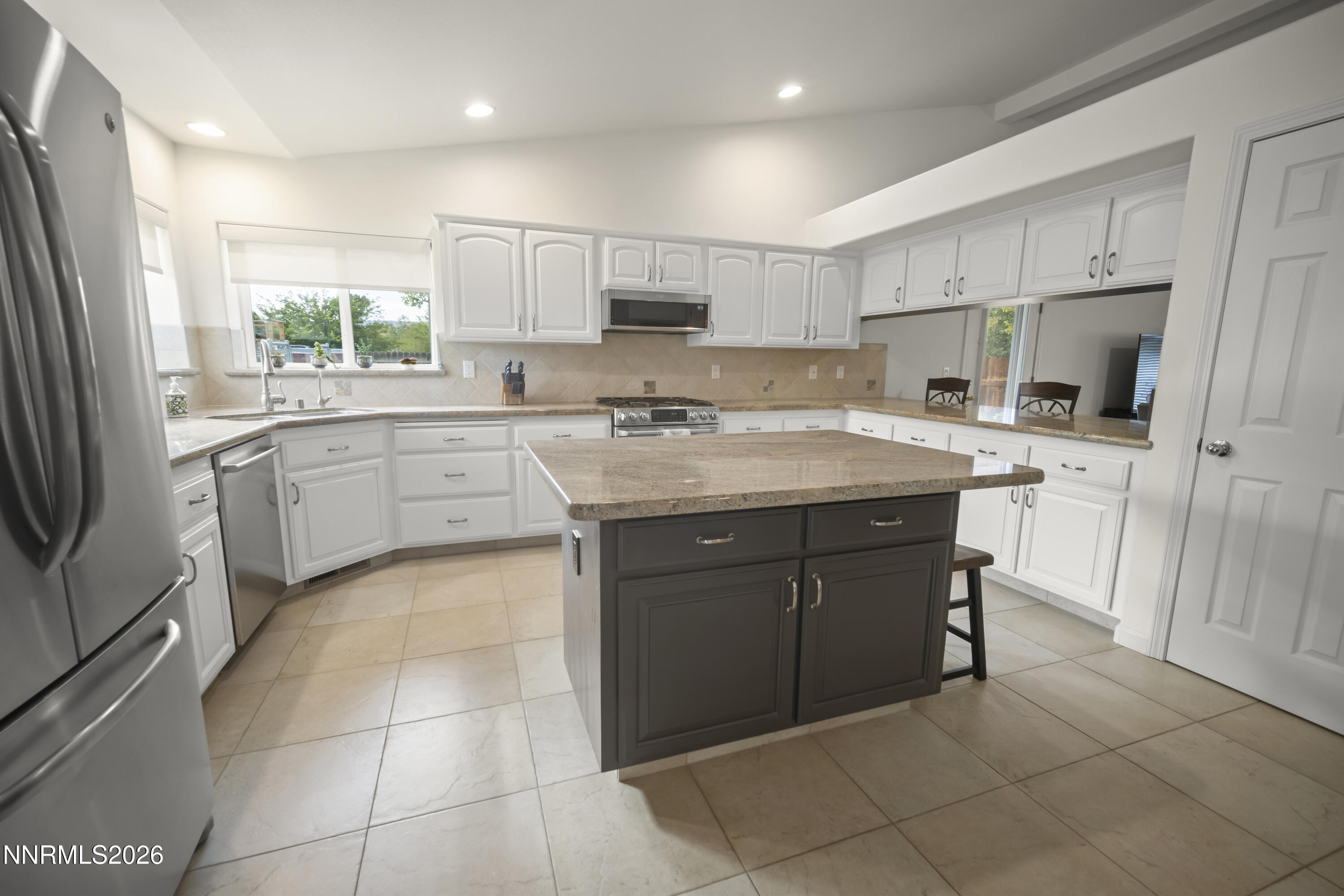 134 Country Ranch Road Property Photo 8