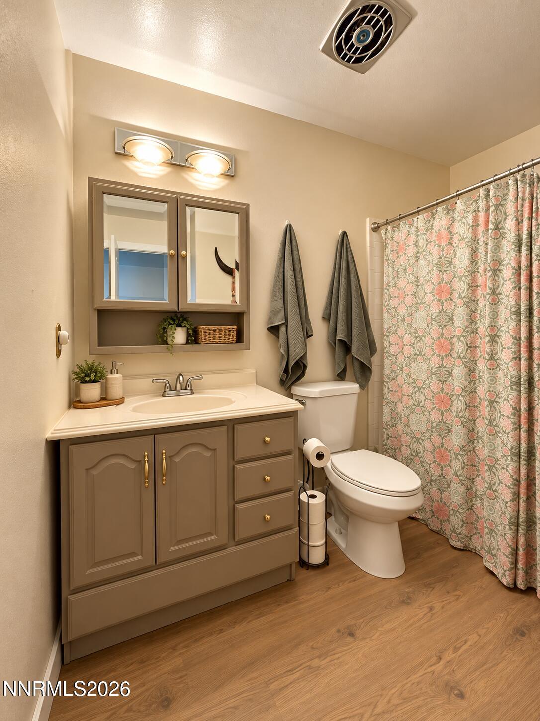 5655 Meacham Street Property Photo 17