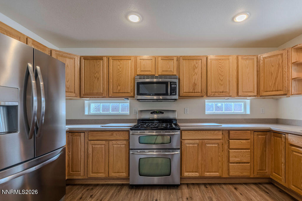 741 Divot Drive Property Photo 12