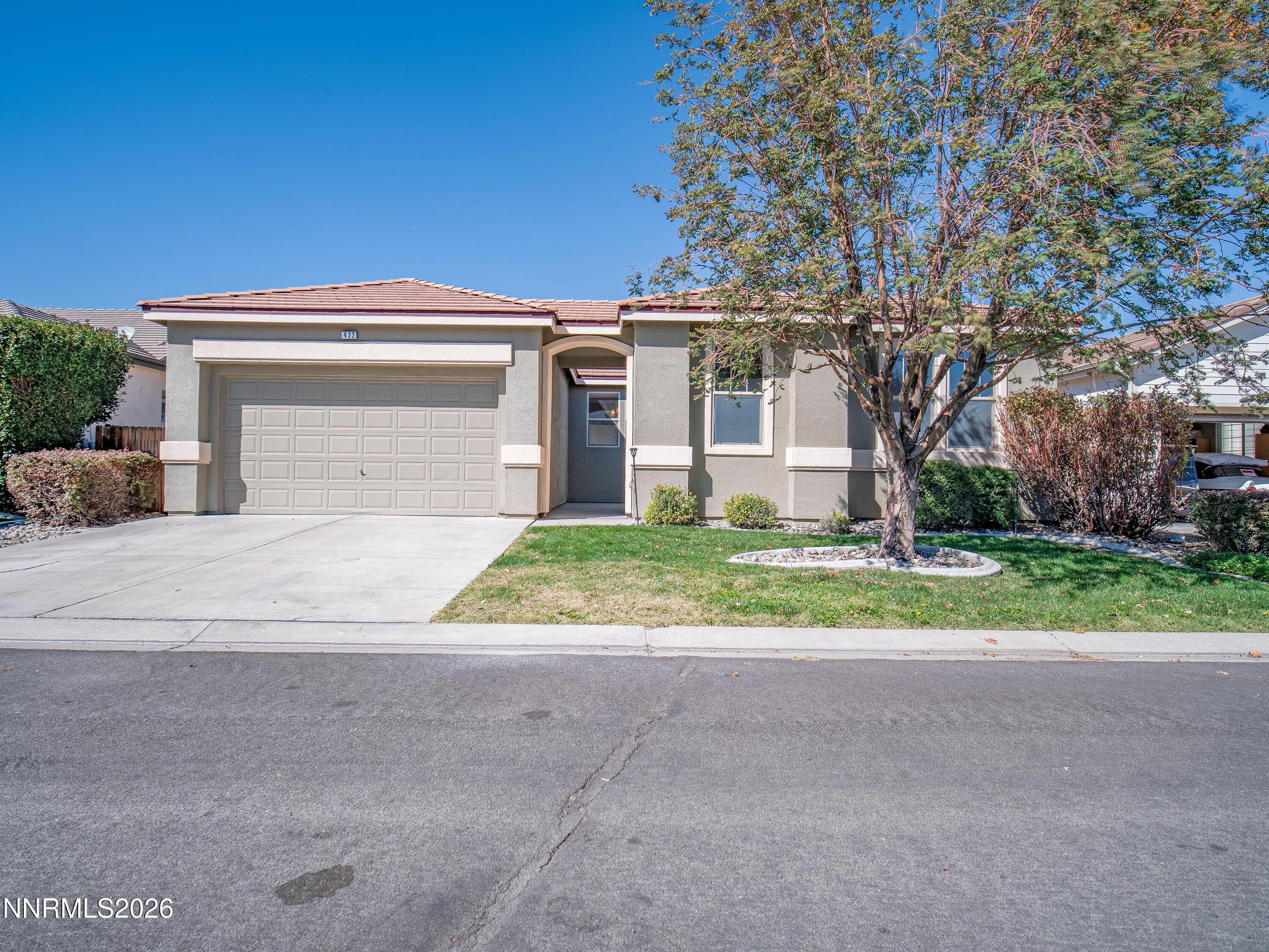 422 La Costa Circle Property Photo 1