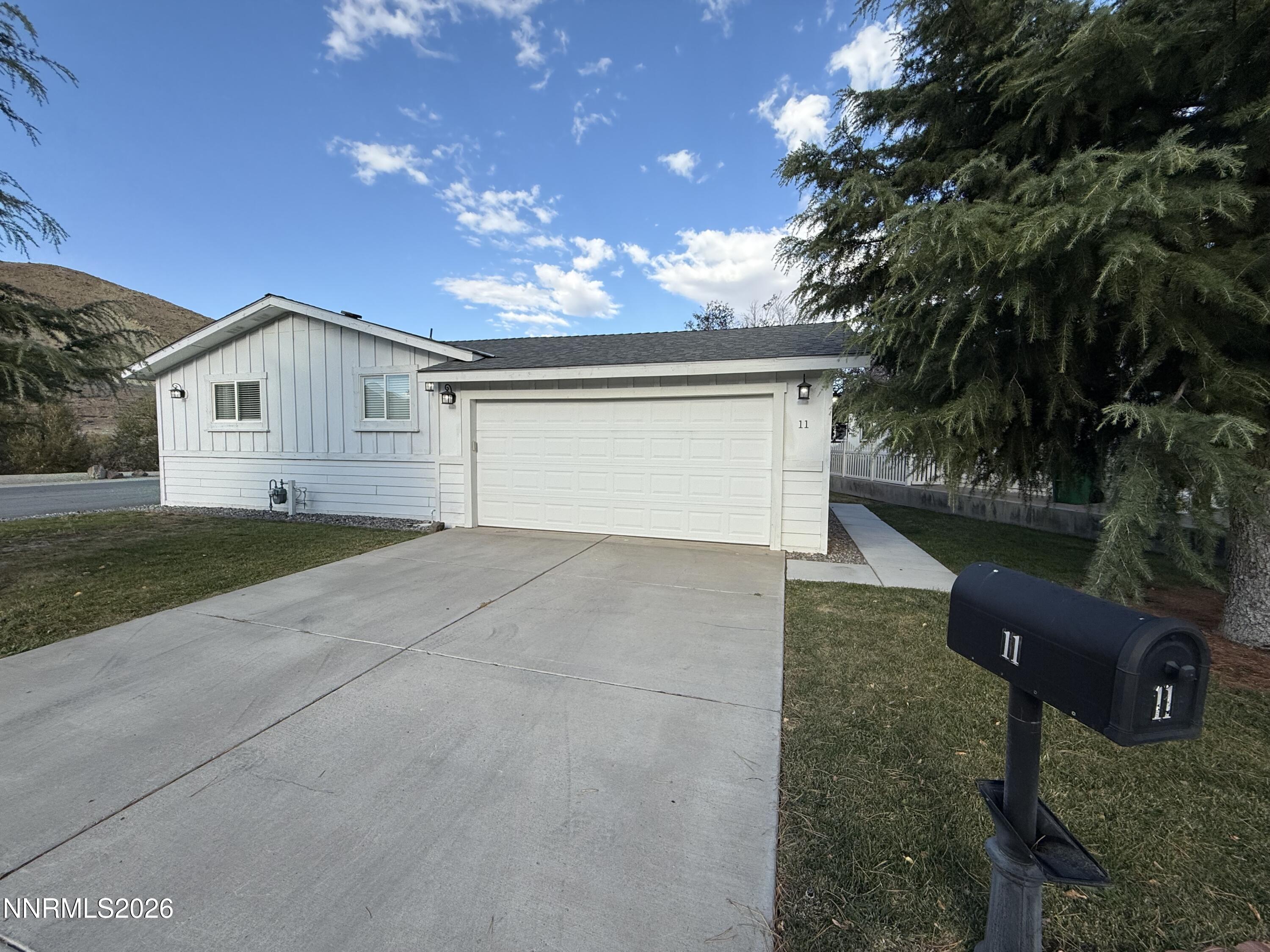 11 Ave De La Couleurs Avenue Property Photo 1