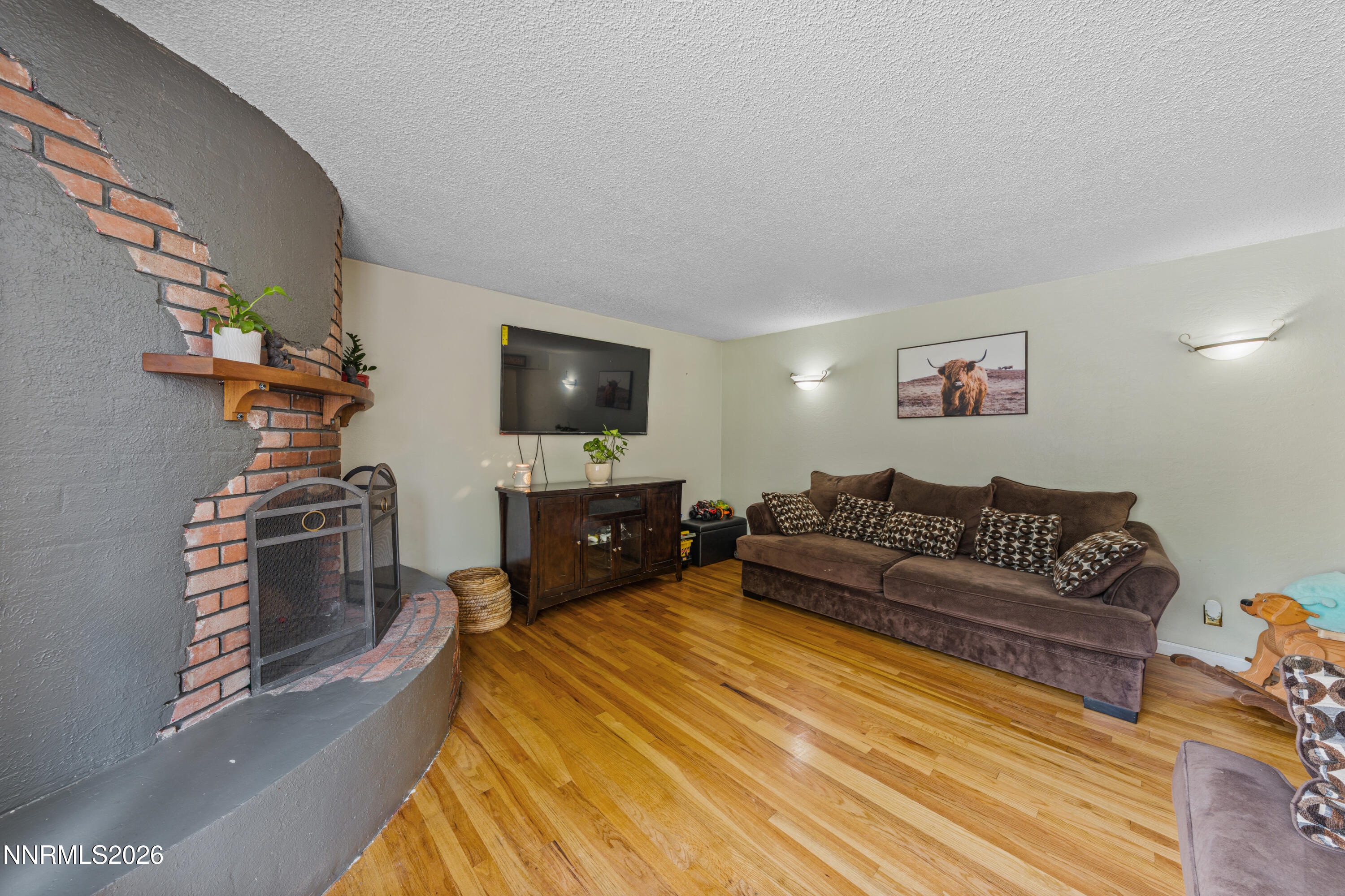 1730 Trabert Way Property Photo 7