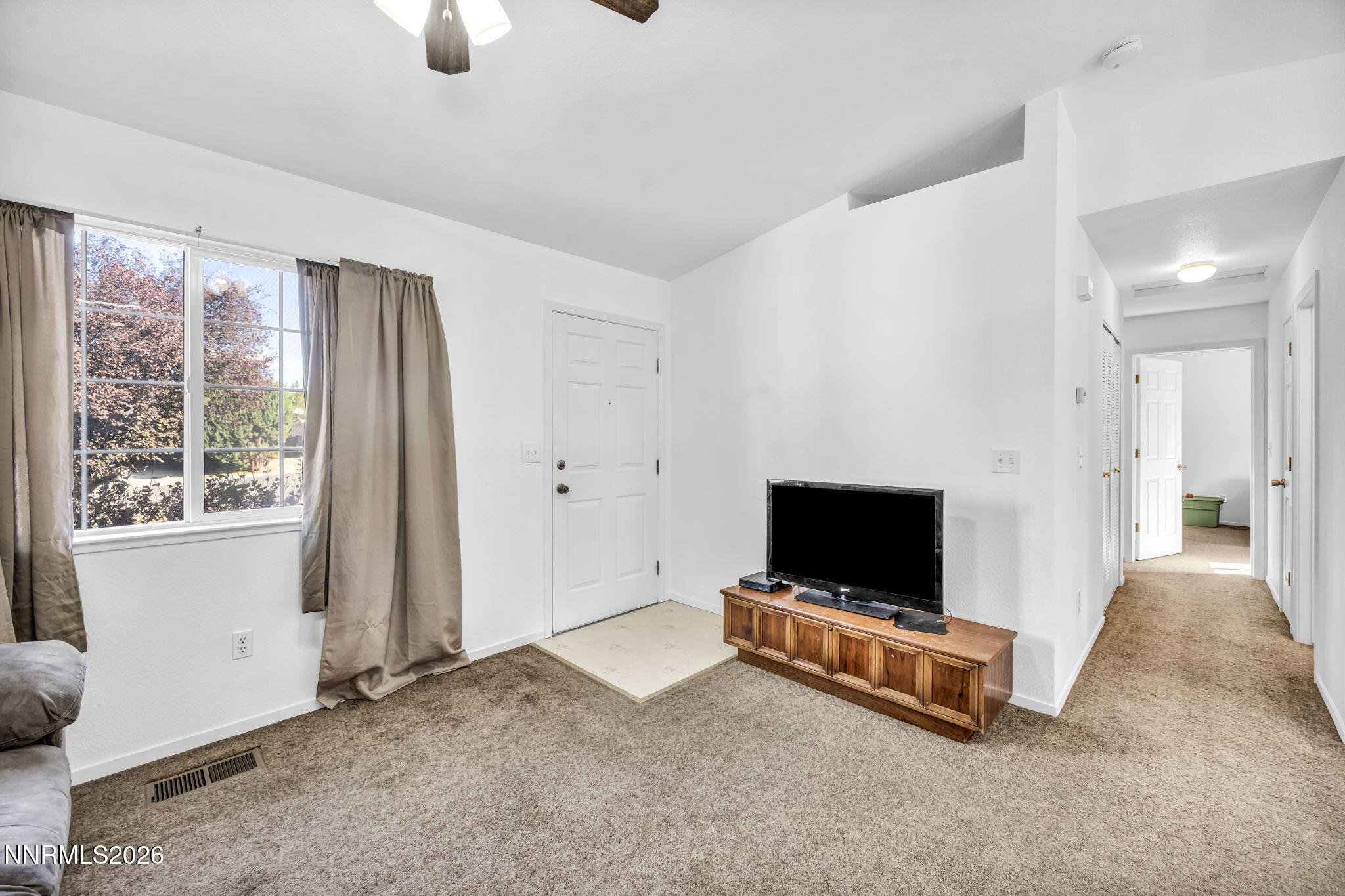 5474 Cabin Court Property Photo 6