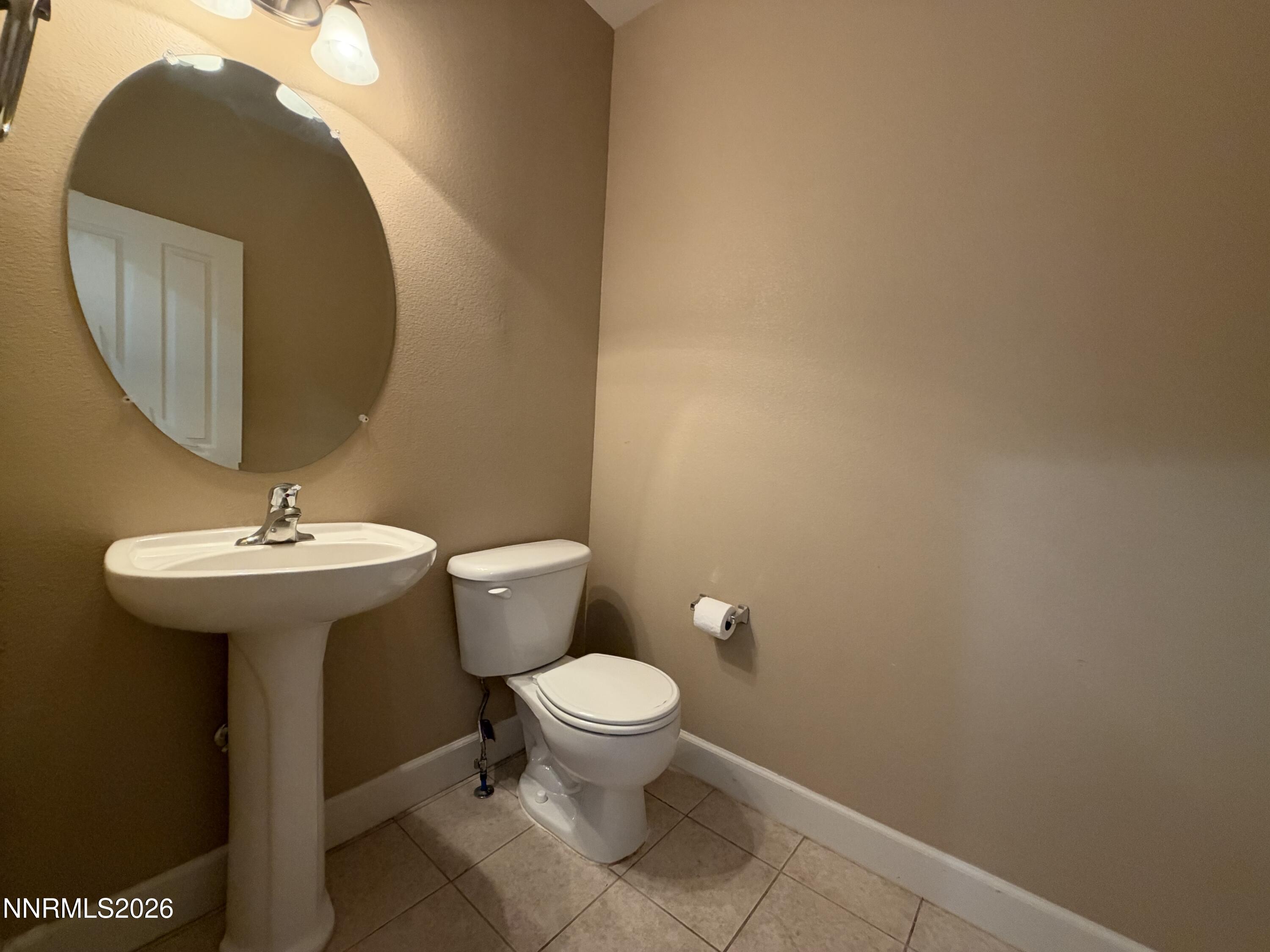 1390 Slate Way Property Photo 11
