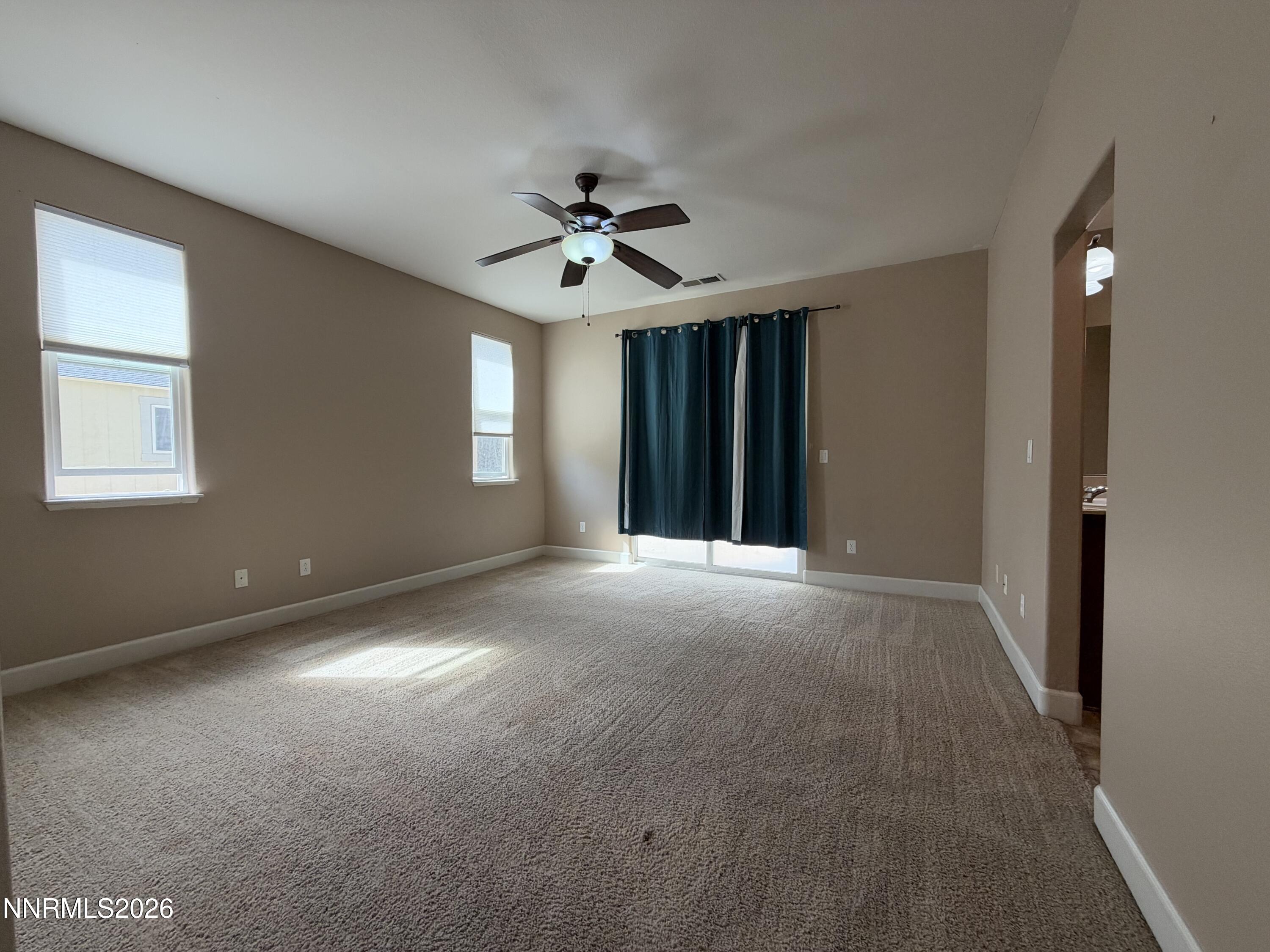 1390 Slate Way Property Photo 12