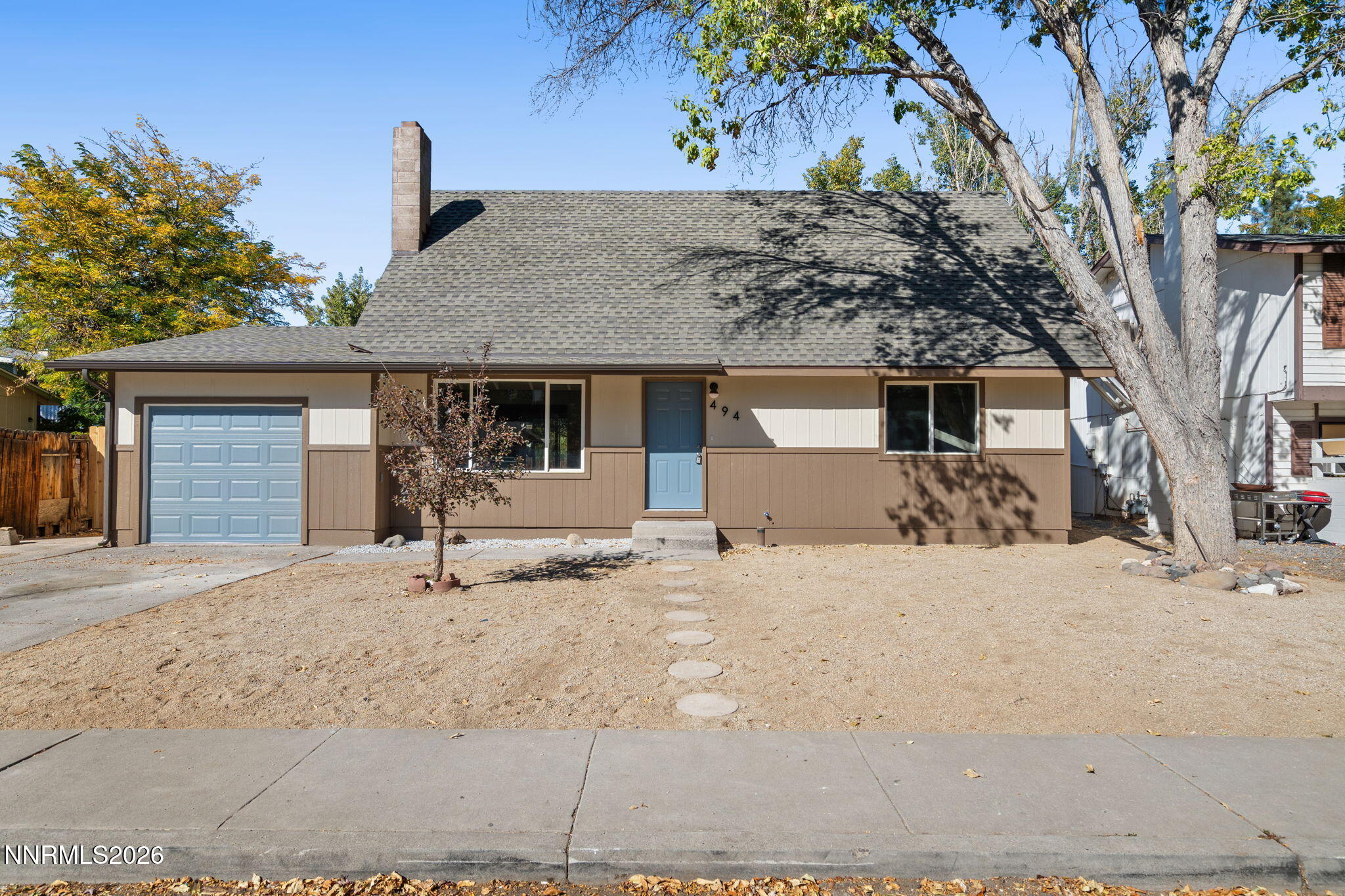 494 Oleander Way Property Photo 1