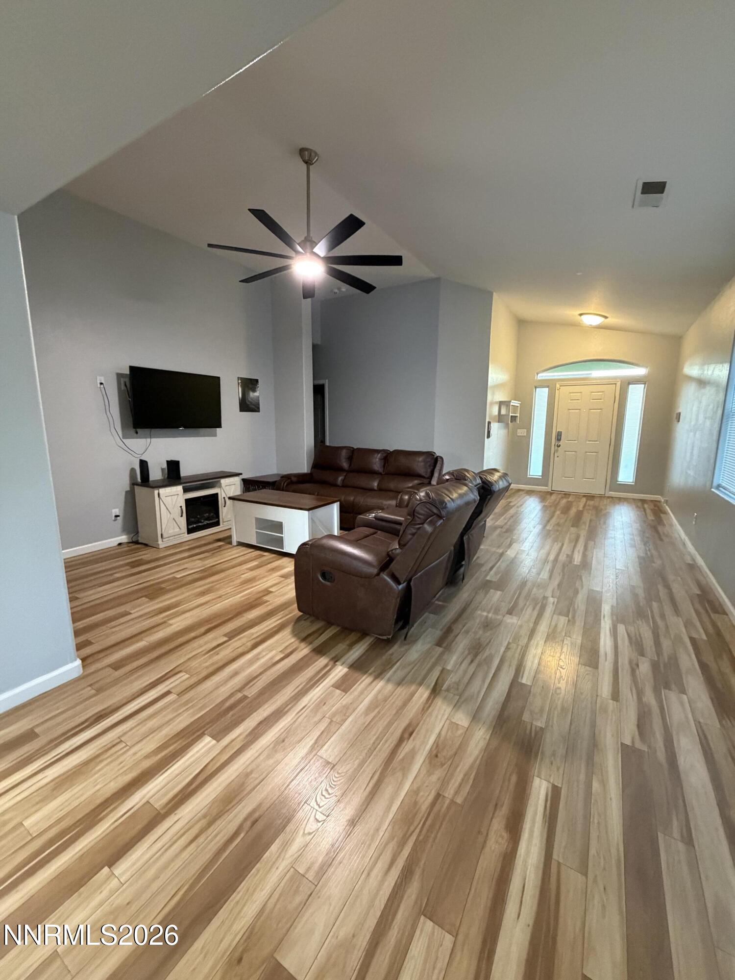 1479 Green River Lane Property Photo 3