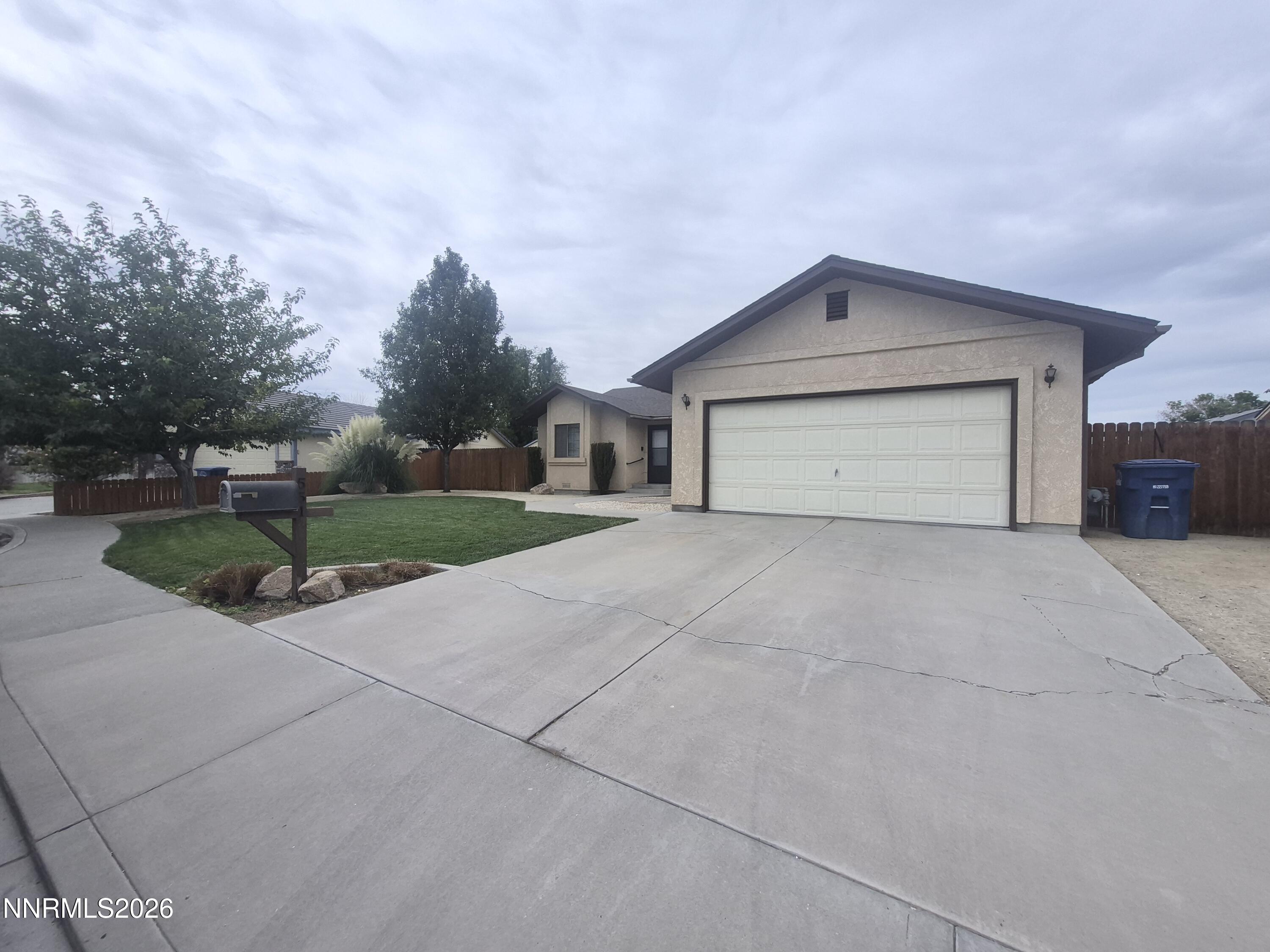 551 Meadow Glen Drive Property Photo 2