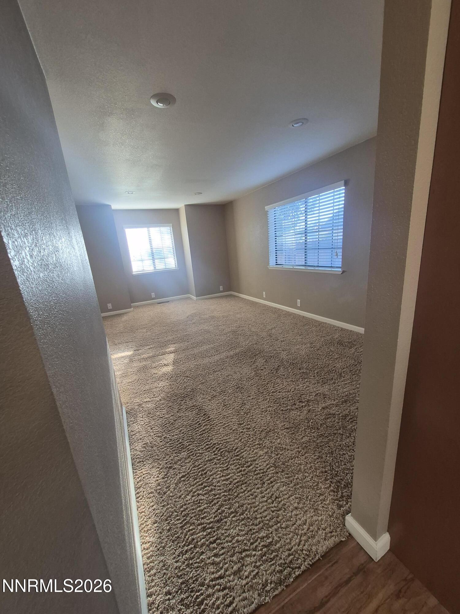 551 Meadow Glen Drive Property Photo 27