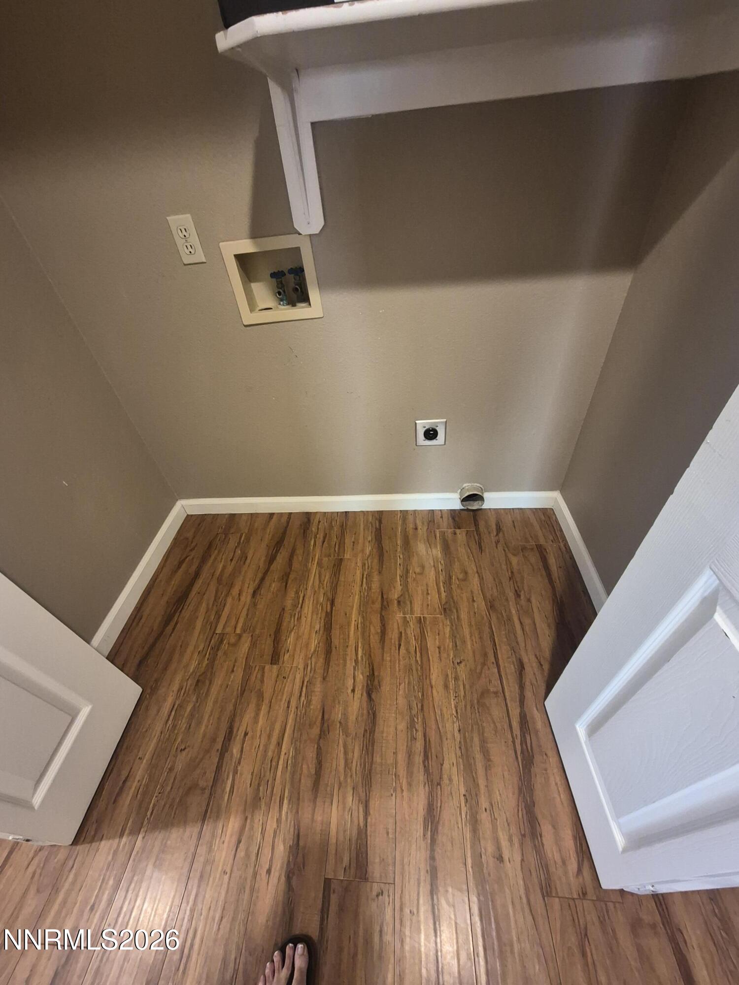 551 Meadow Glen Drive Property Photo 34