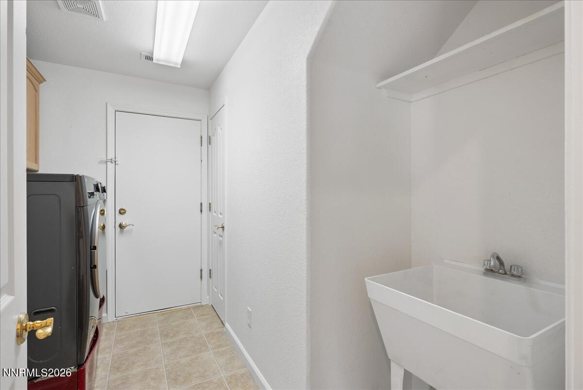 810 Sequoia Pass Court Property Photo 17