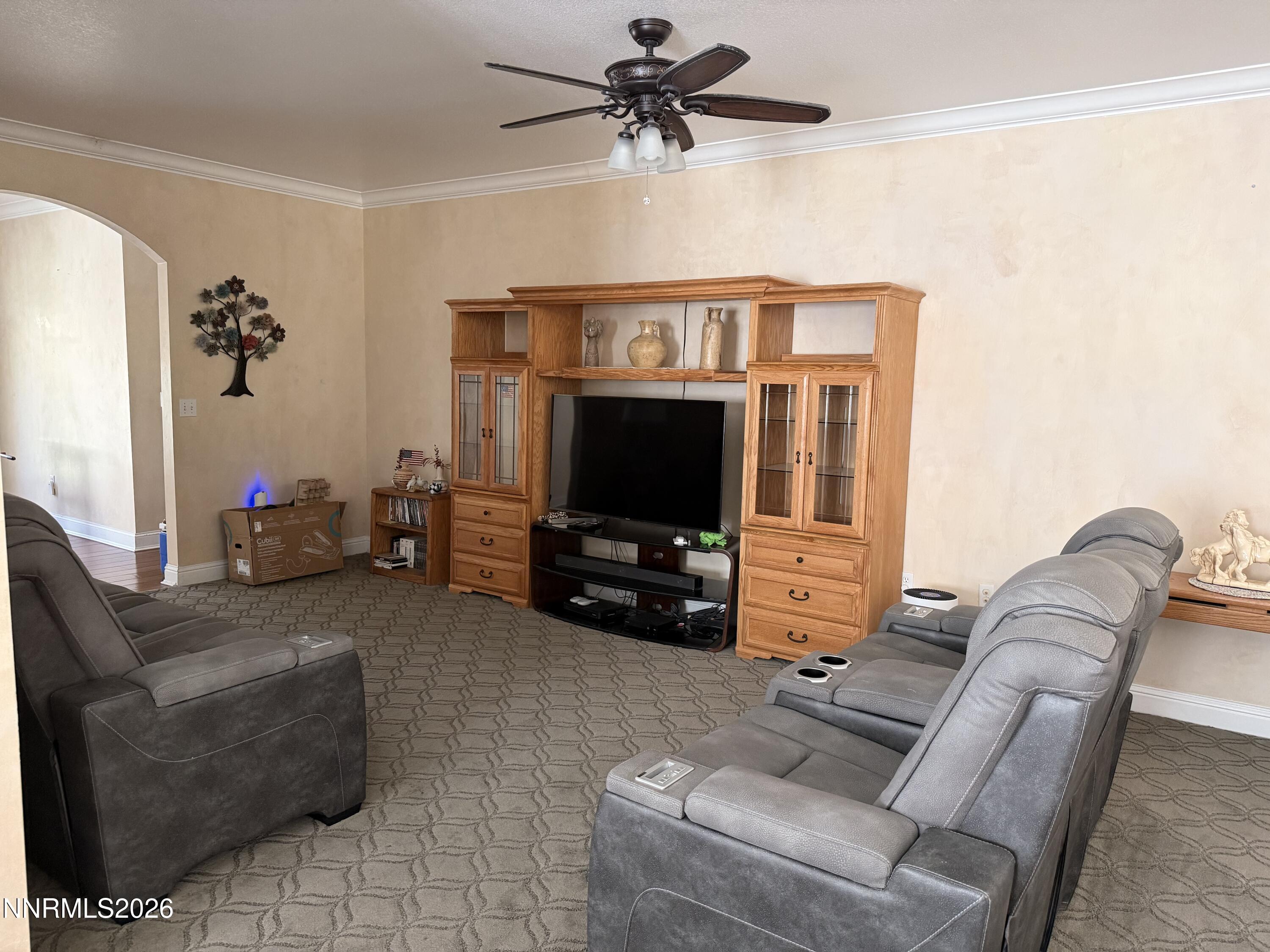 1735 Buzzys Ranch Road Property Photo 7