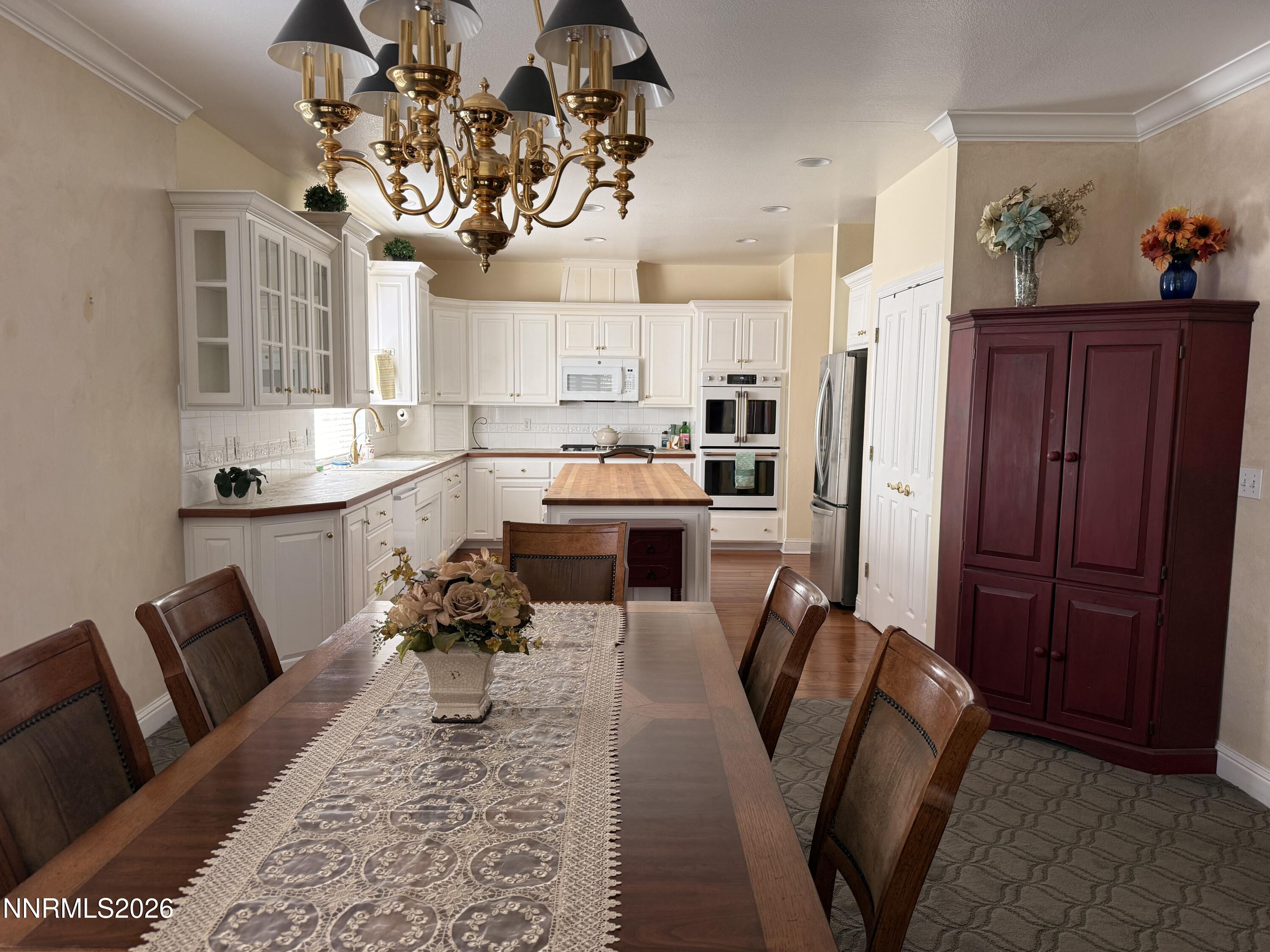 1735 Buzzys Ranch Road Property Photo 10