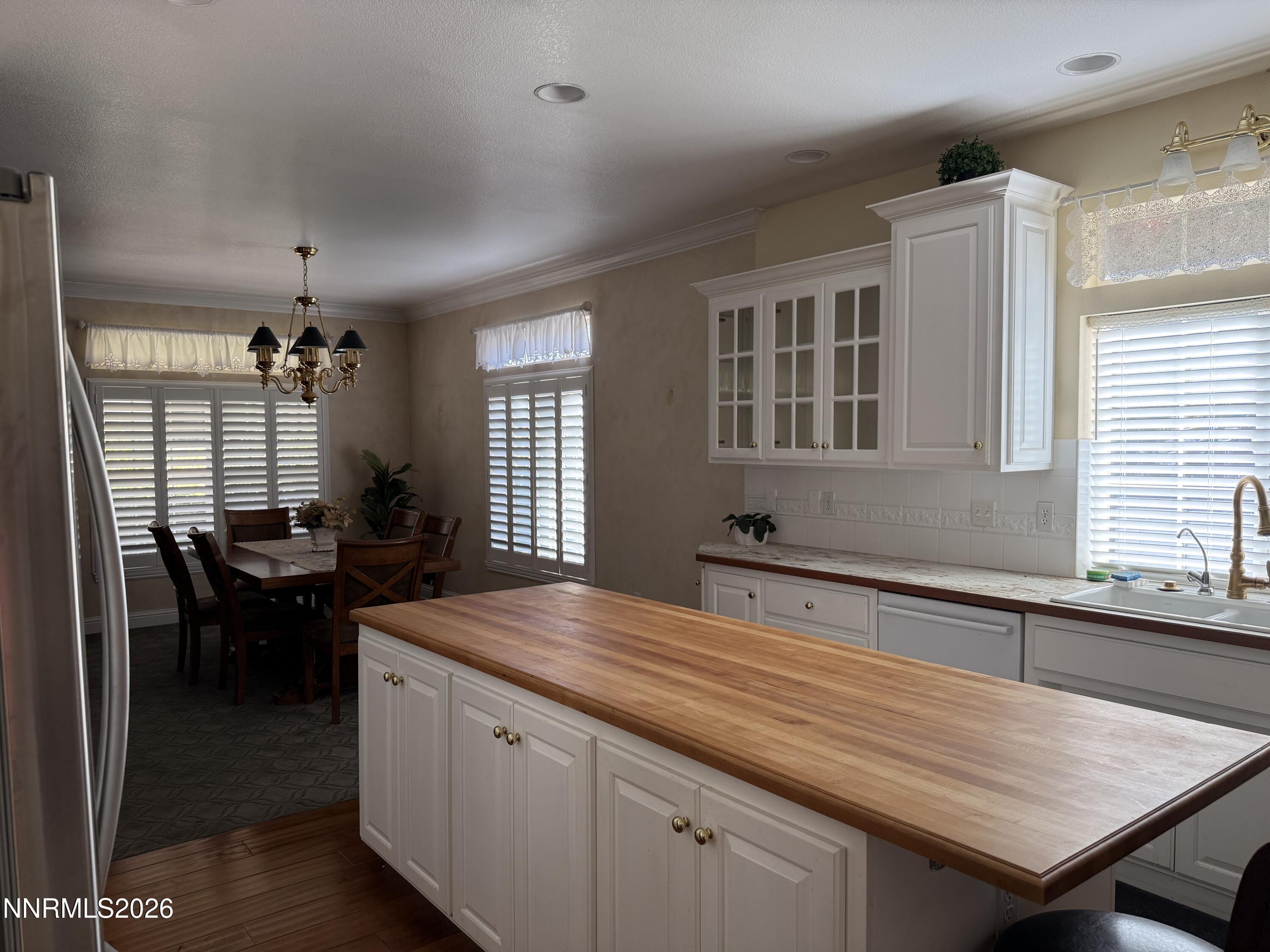 1735 Buzzys Ranch Road Property Photo 13