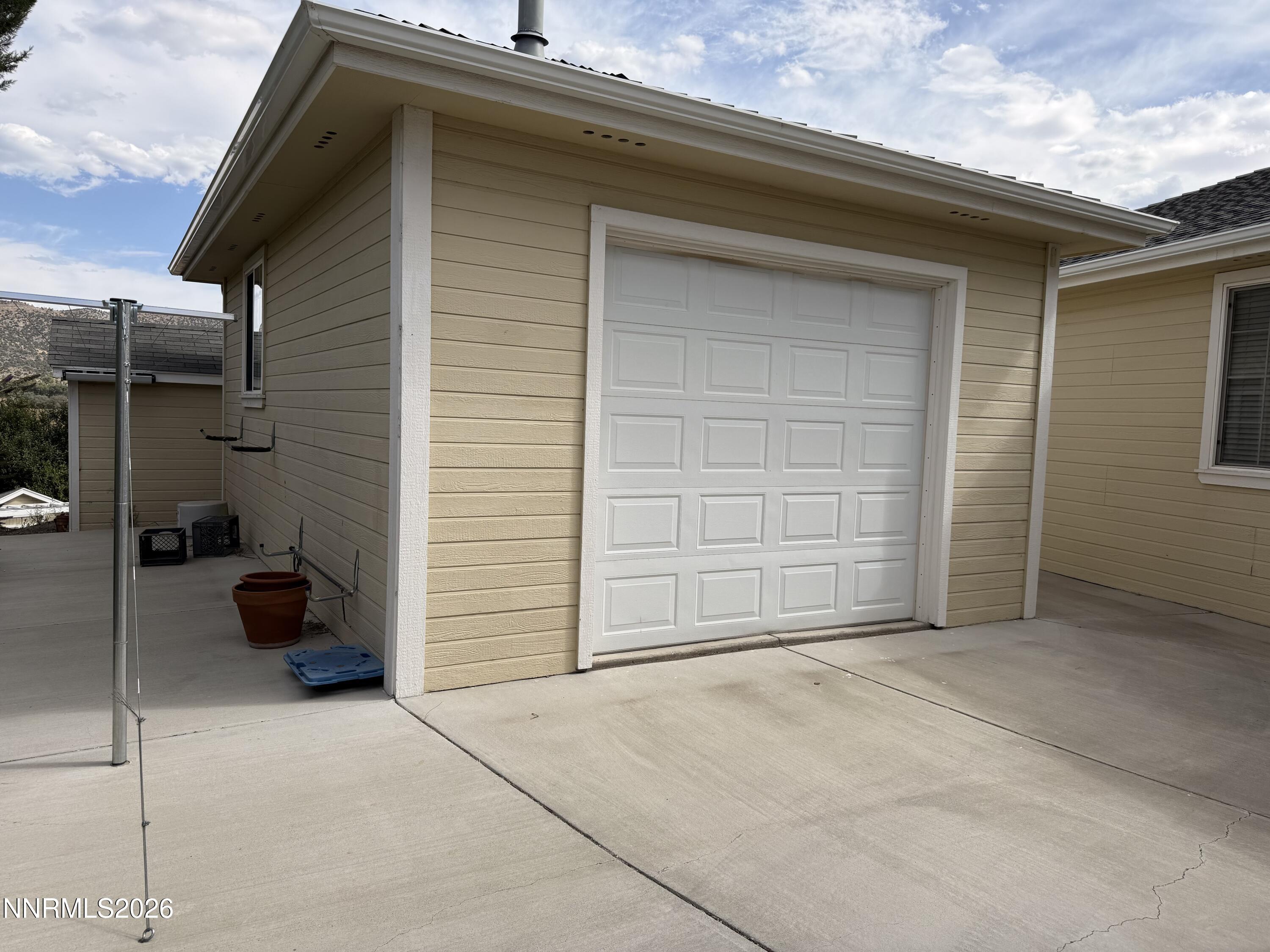 1735 Buzzys Ranch Road Property Photo 32
