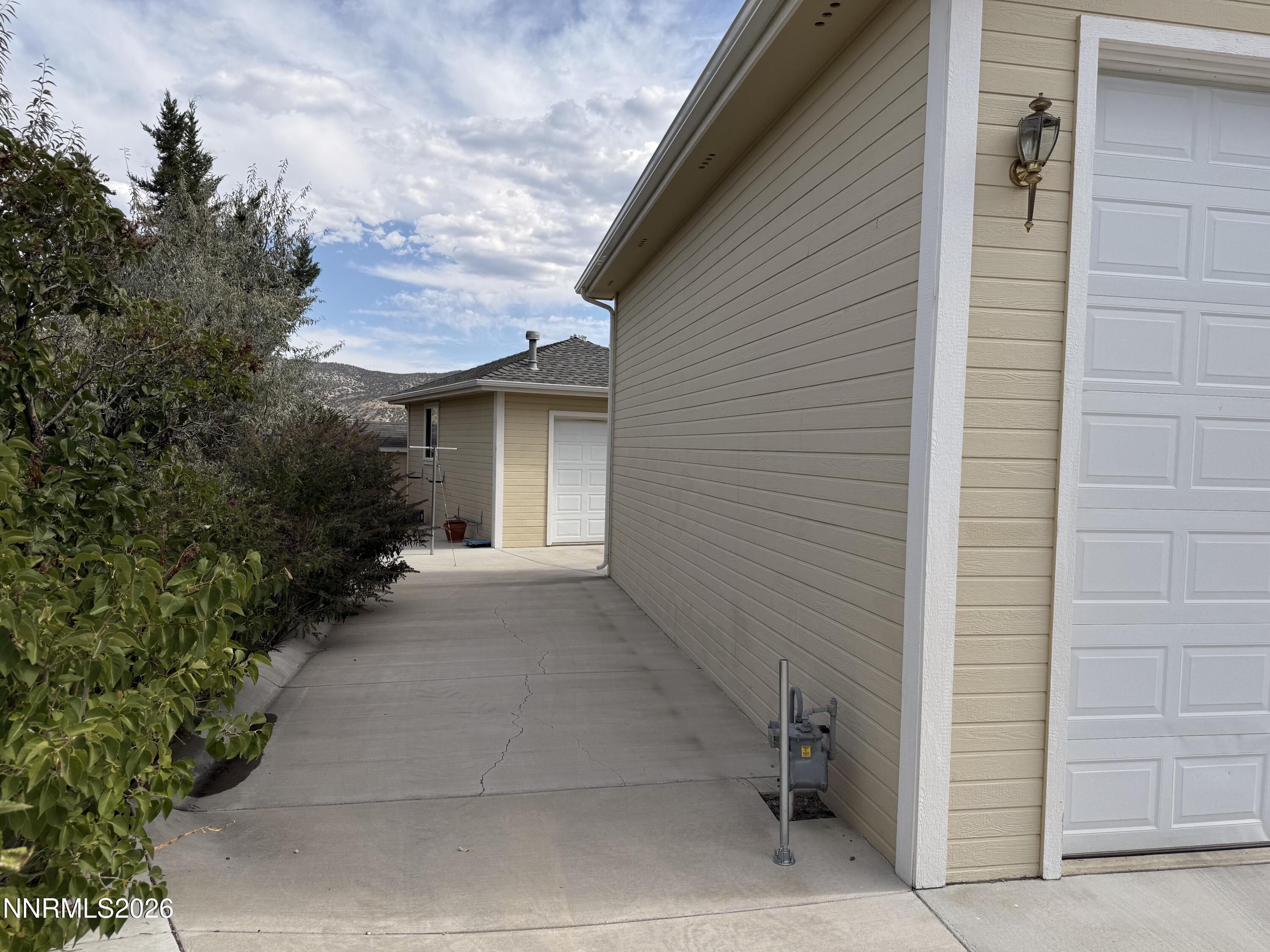 1735 Buzzys Ranch Road Property Photo 34