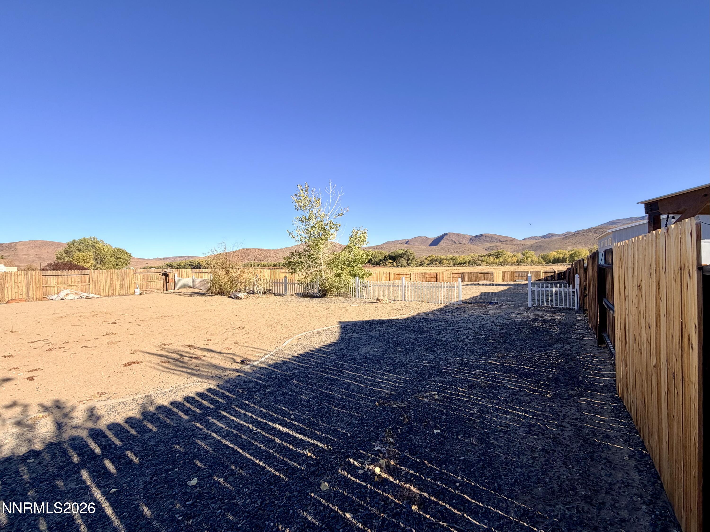 1525 Riverpark Parkway Property Photo 21