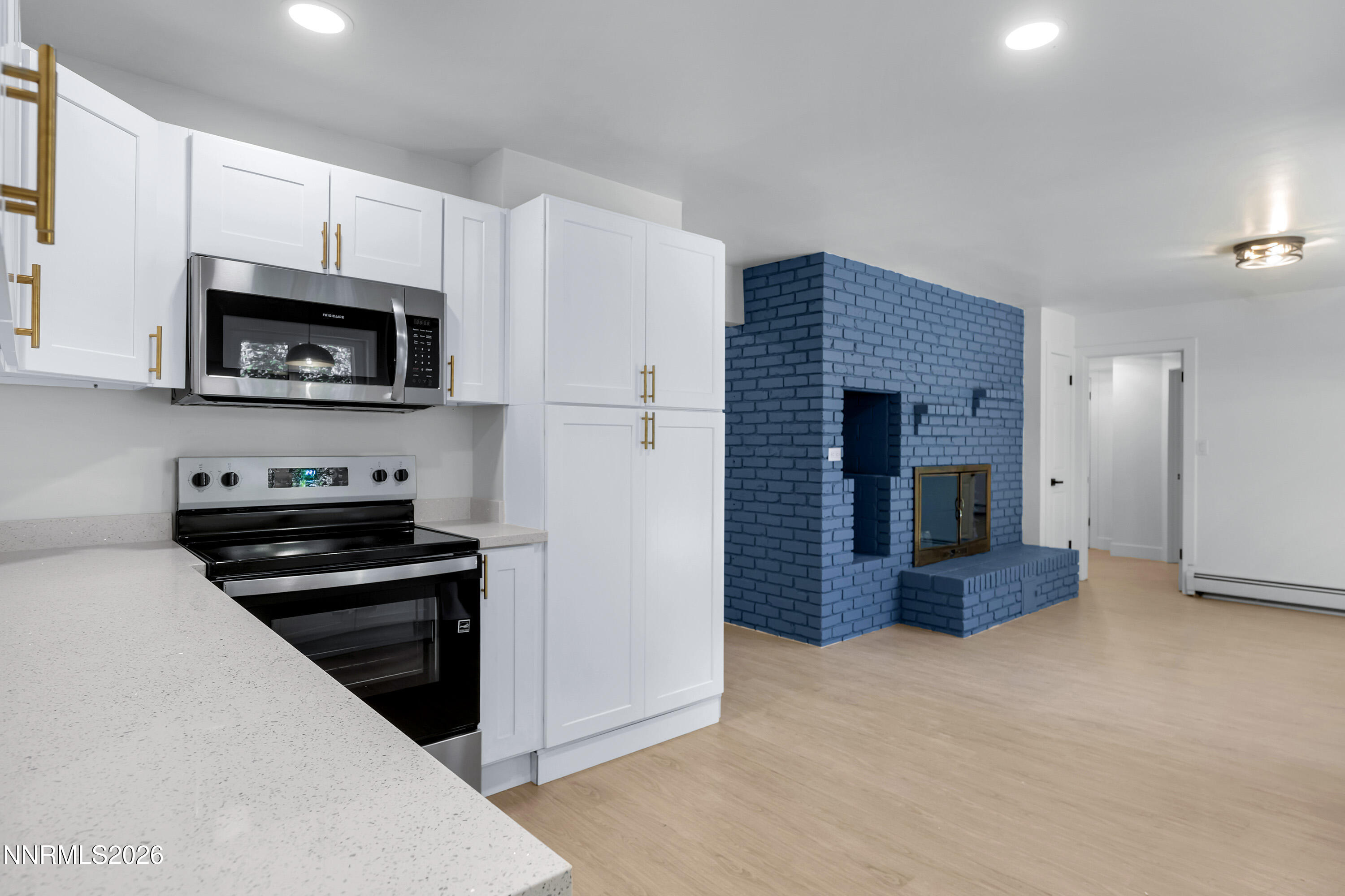 1859 Ivy Street Property Photo 1