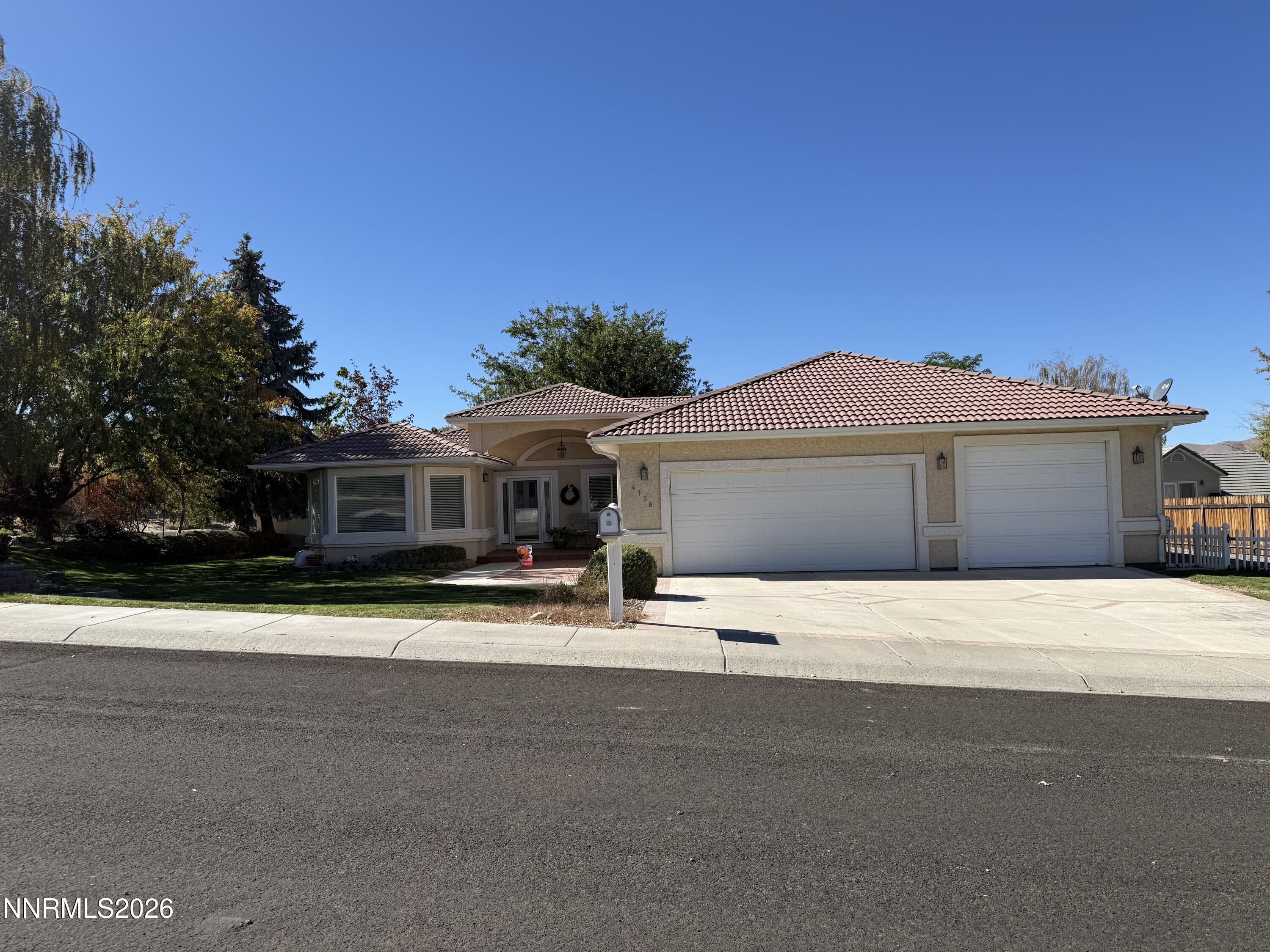 4158 Broken Hill Road Property Photo 1