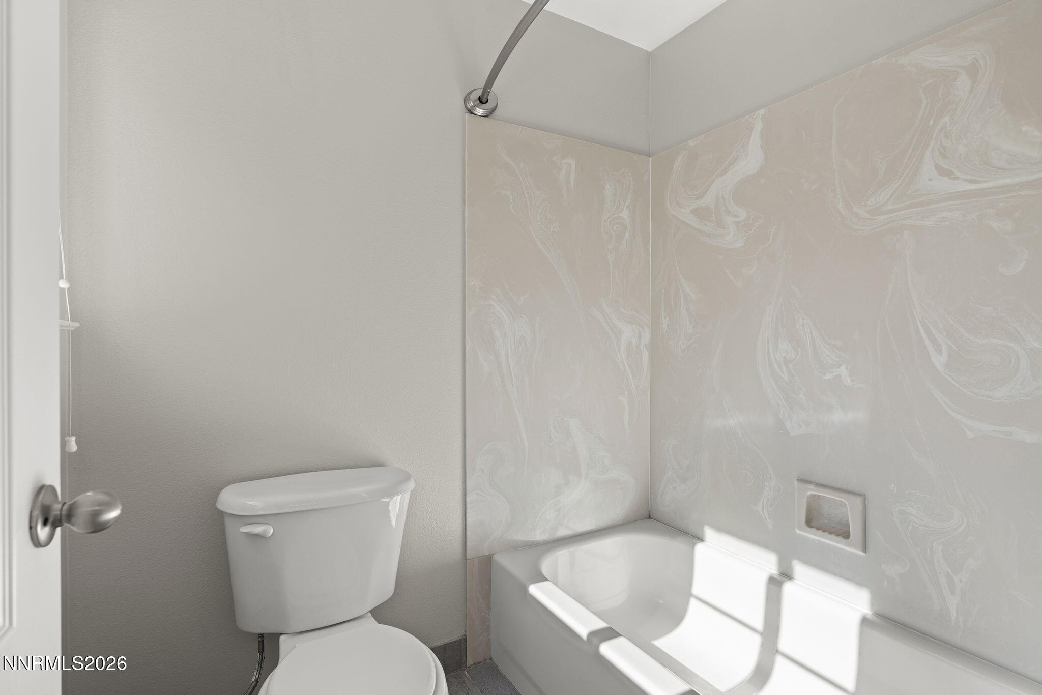 10041 Silver Star Drive Property Photo 18
