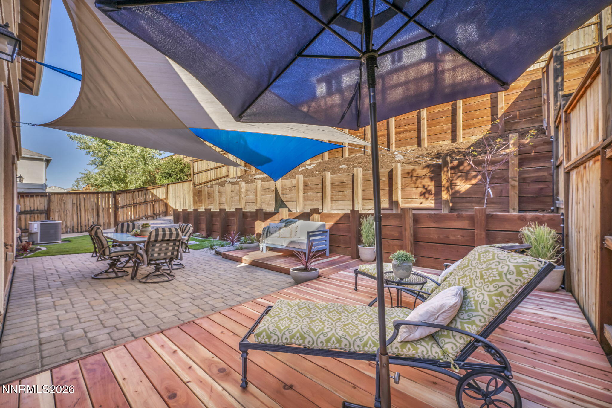3678 Hollywood Park Drive Property Photo 4