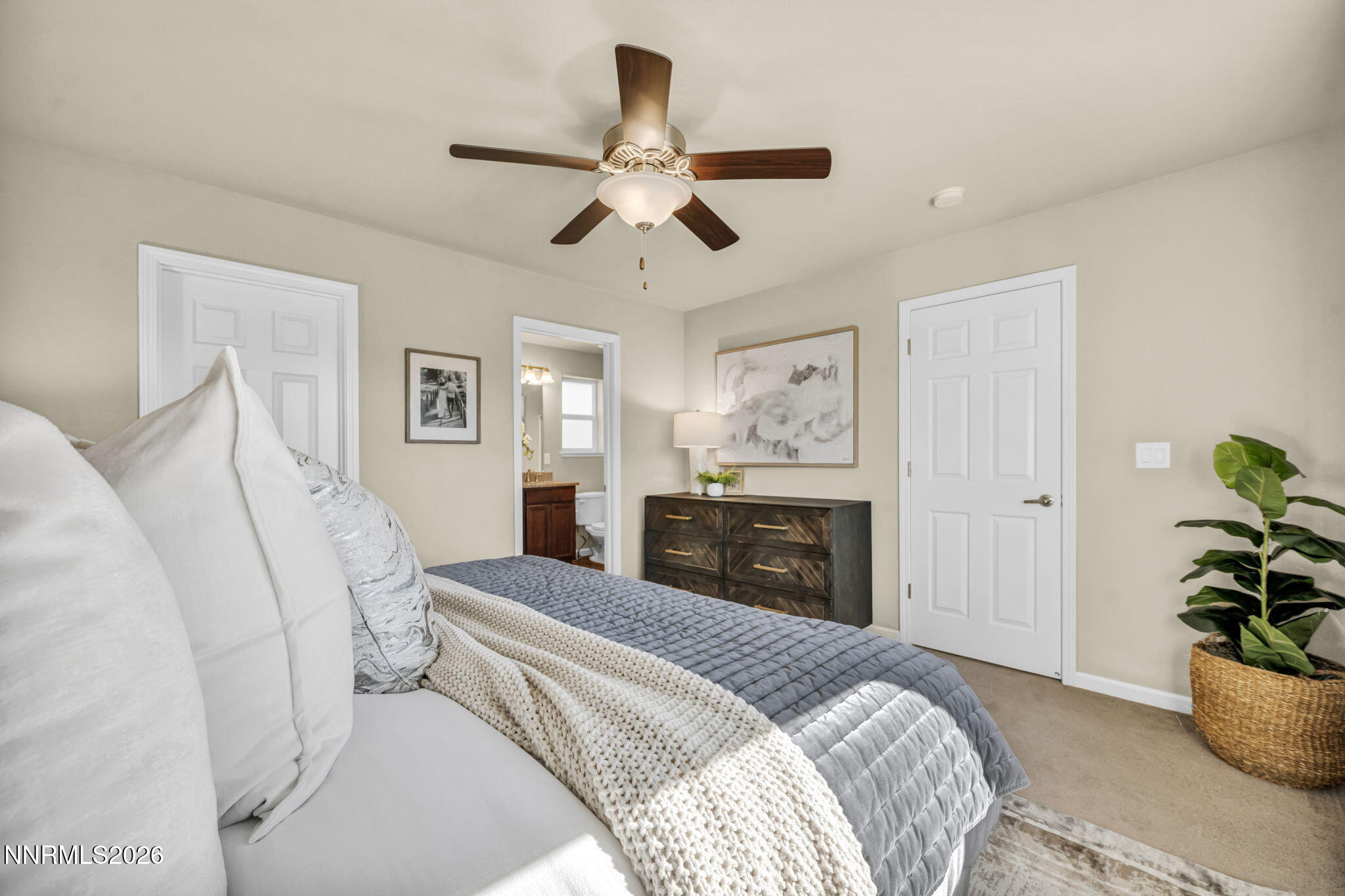3678 Hollywood Park Drive Property Photo 23