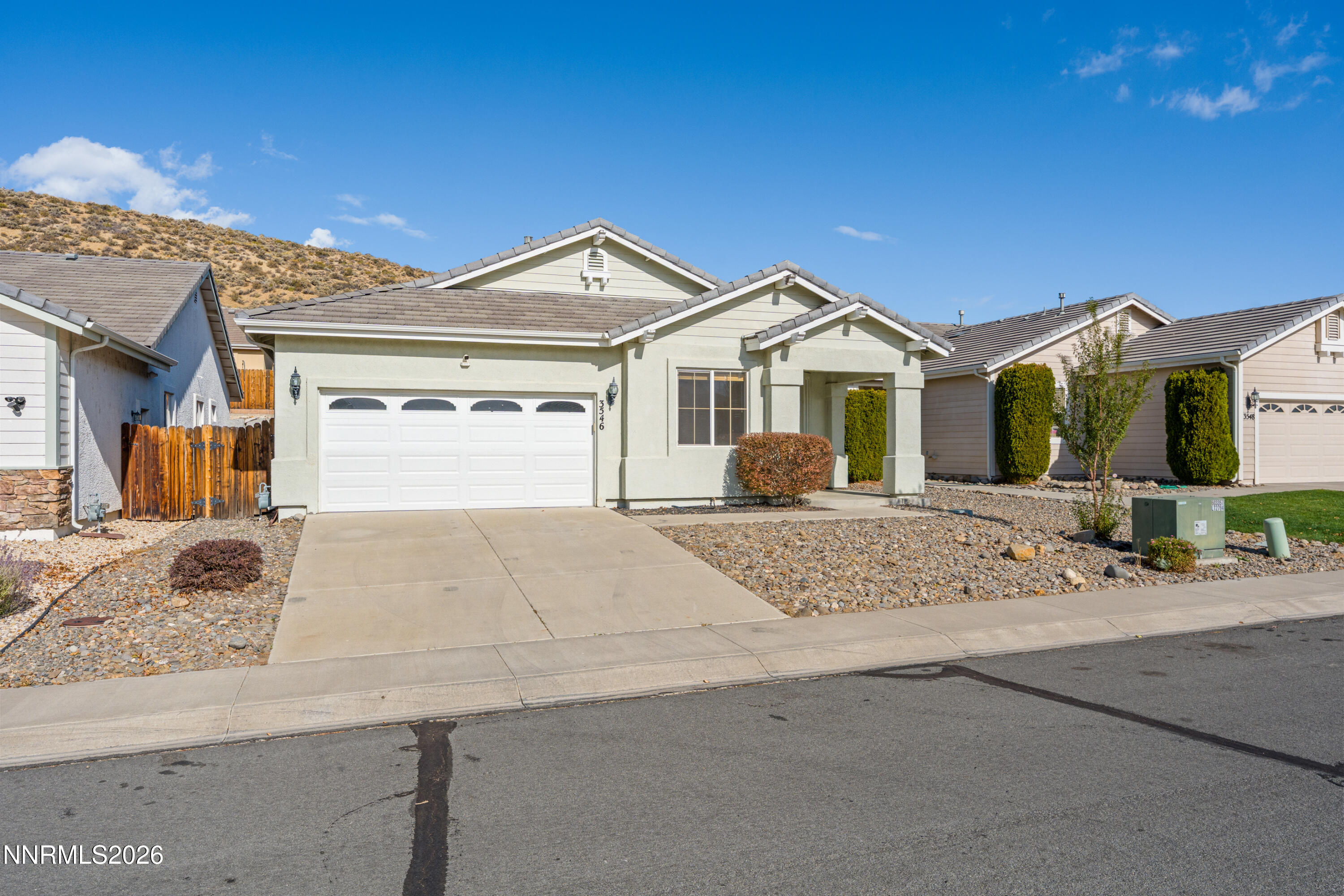 3546 Long Drive Property Photo 2
