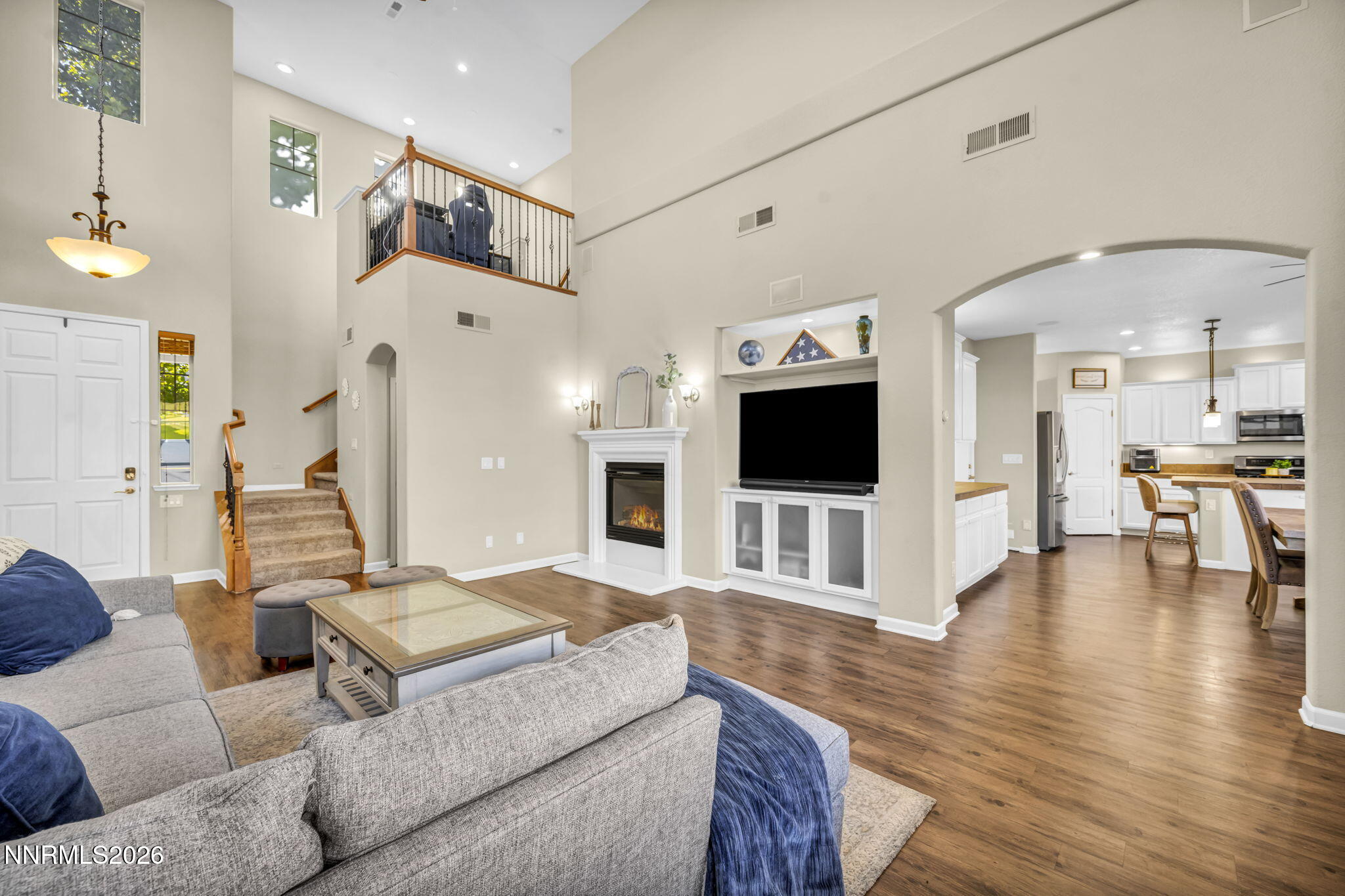 7239 Foxwood Lane Property Photo 8