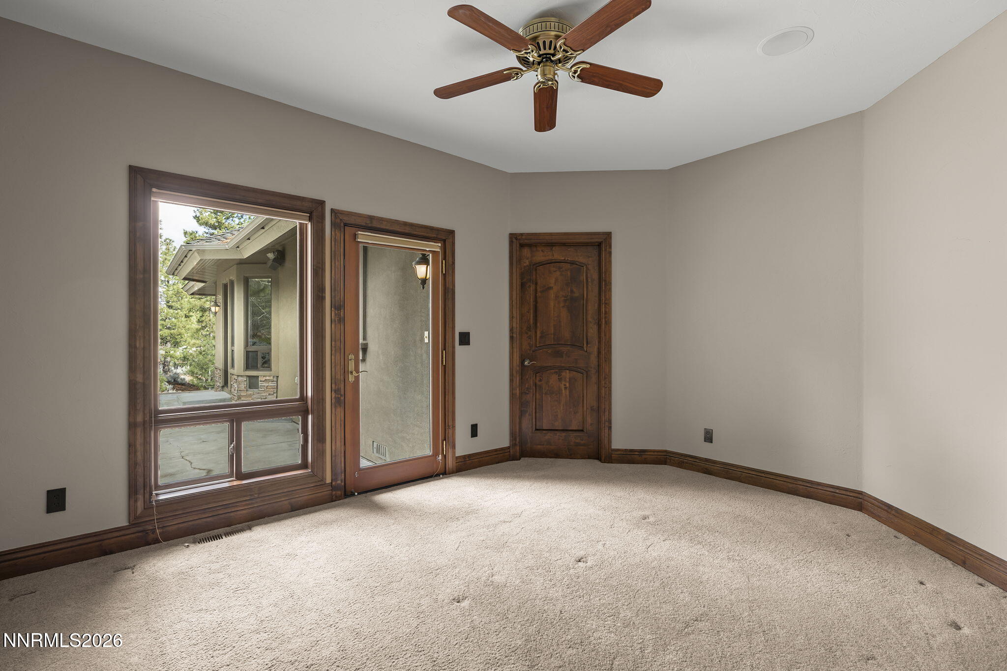 220 Sheridan Creek Court Property Photo 38