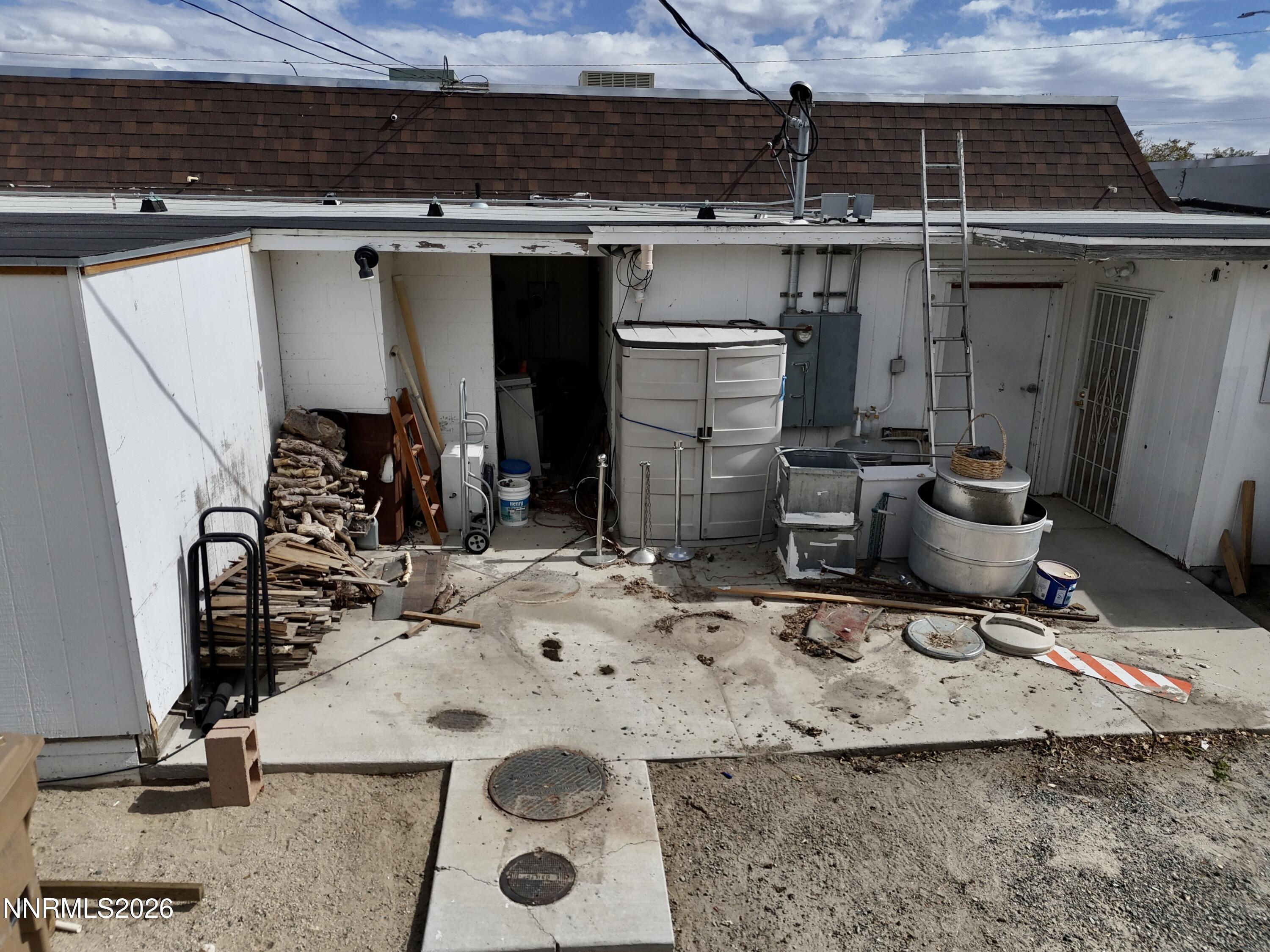 785 E Street Property Photo 40
