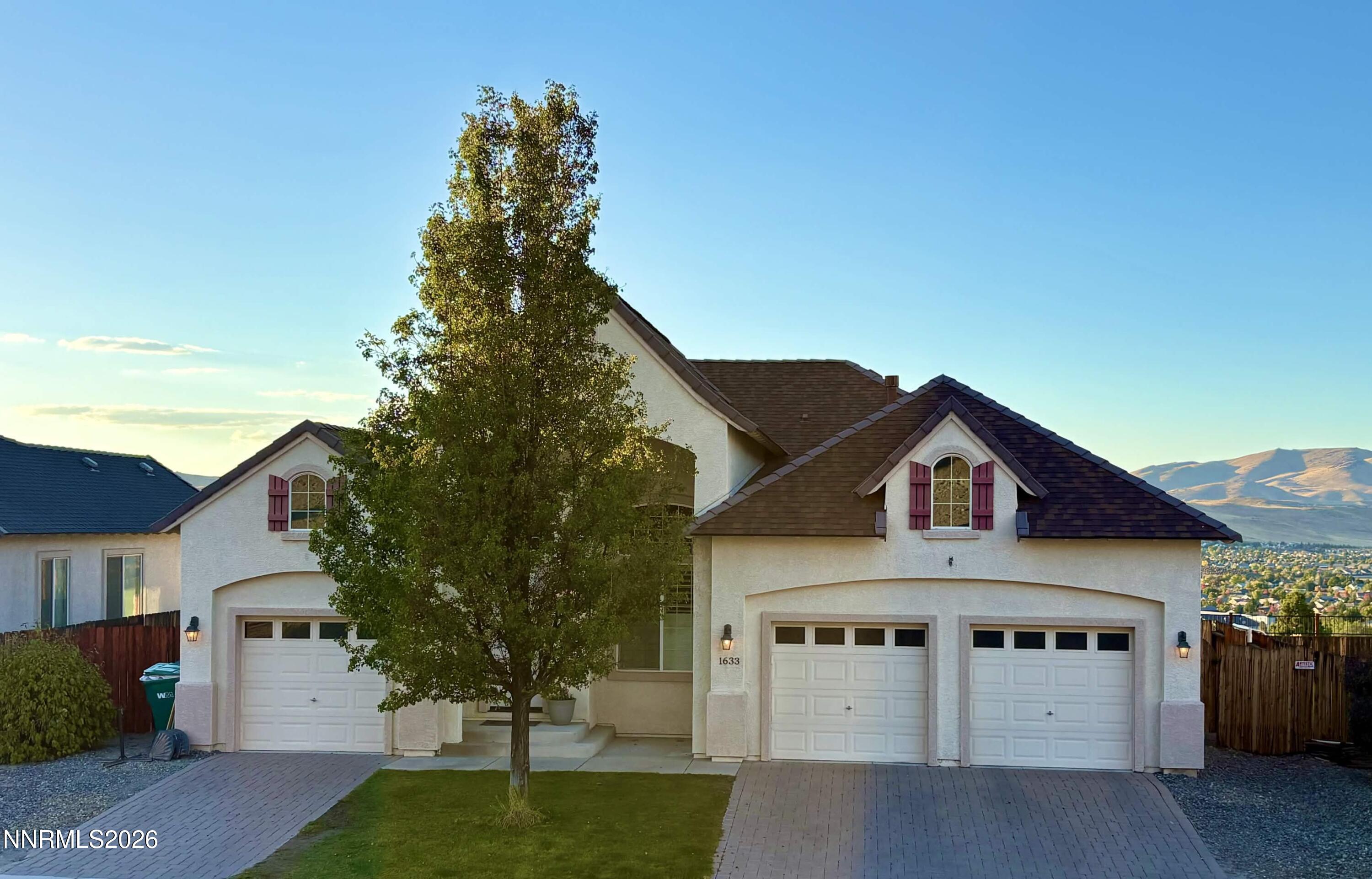 1633 Cloud Peak Drive Property Photo 1