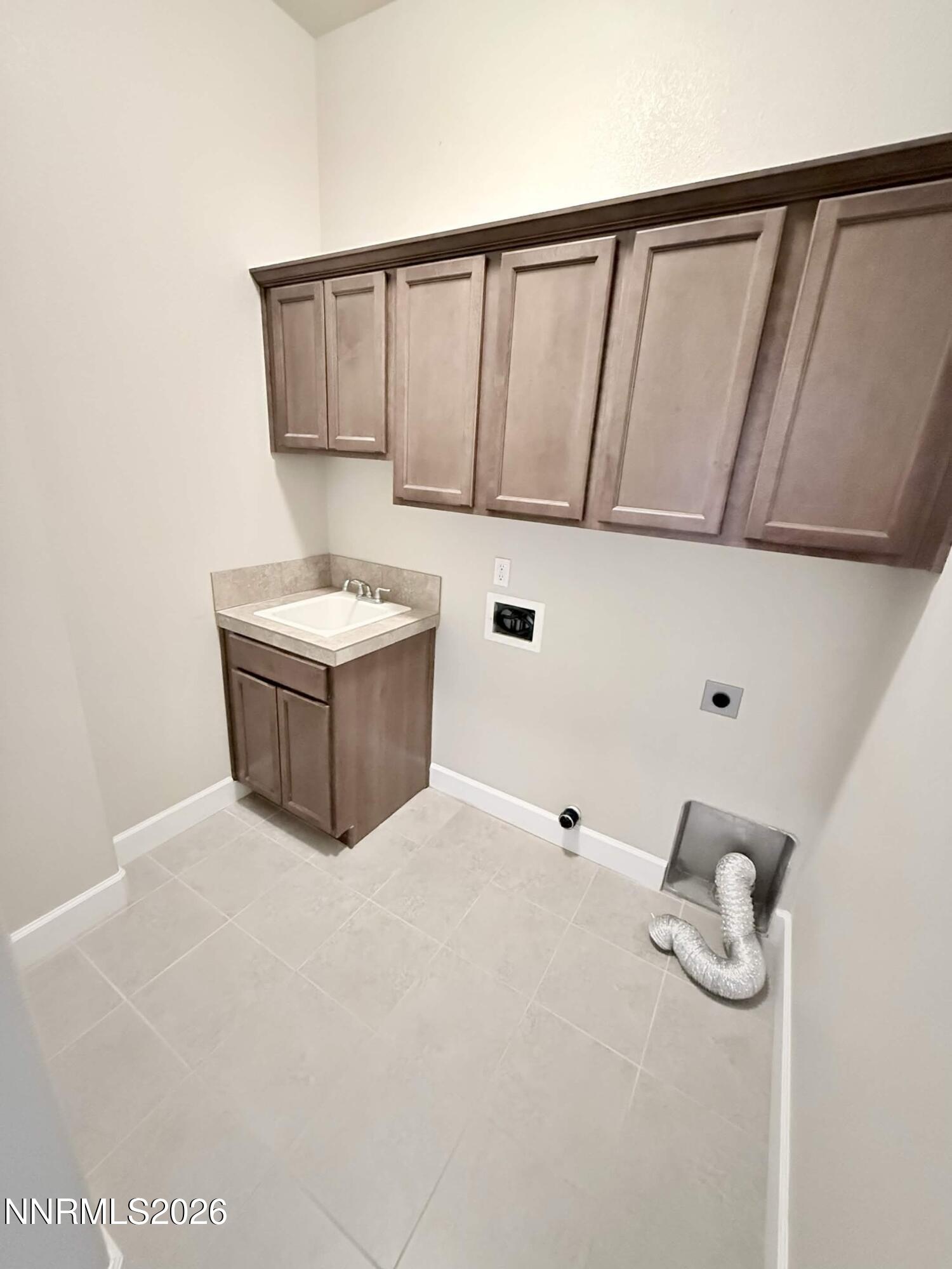 1633 Cloud Peak Drive Property Photo 17