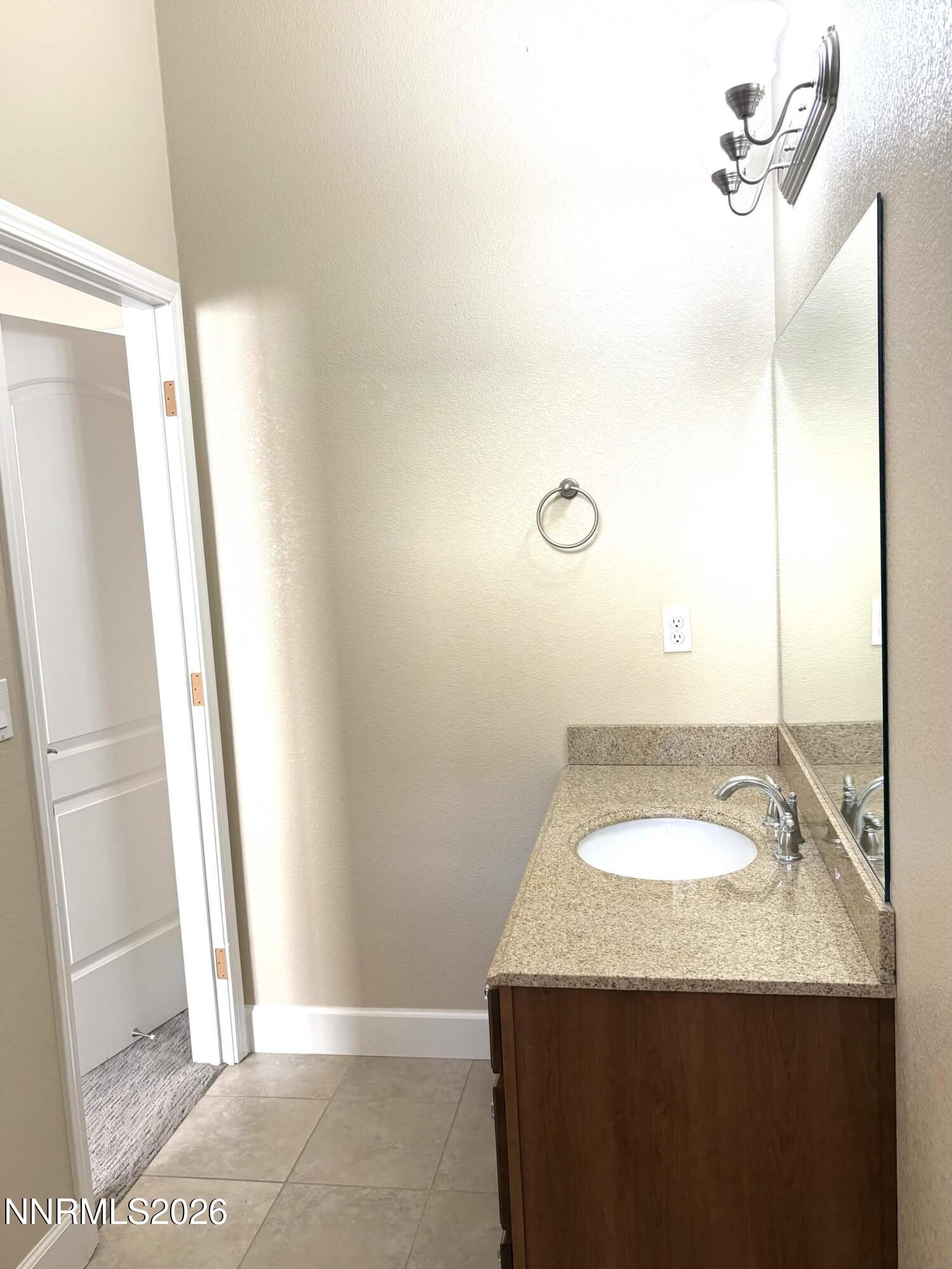 1633 Cloud Peak Drive Property Photo 19