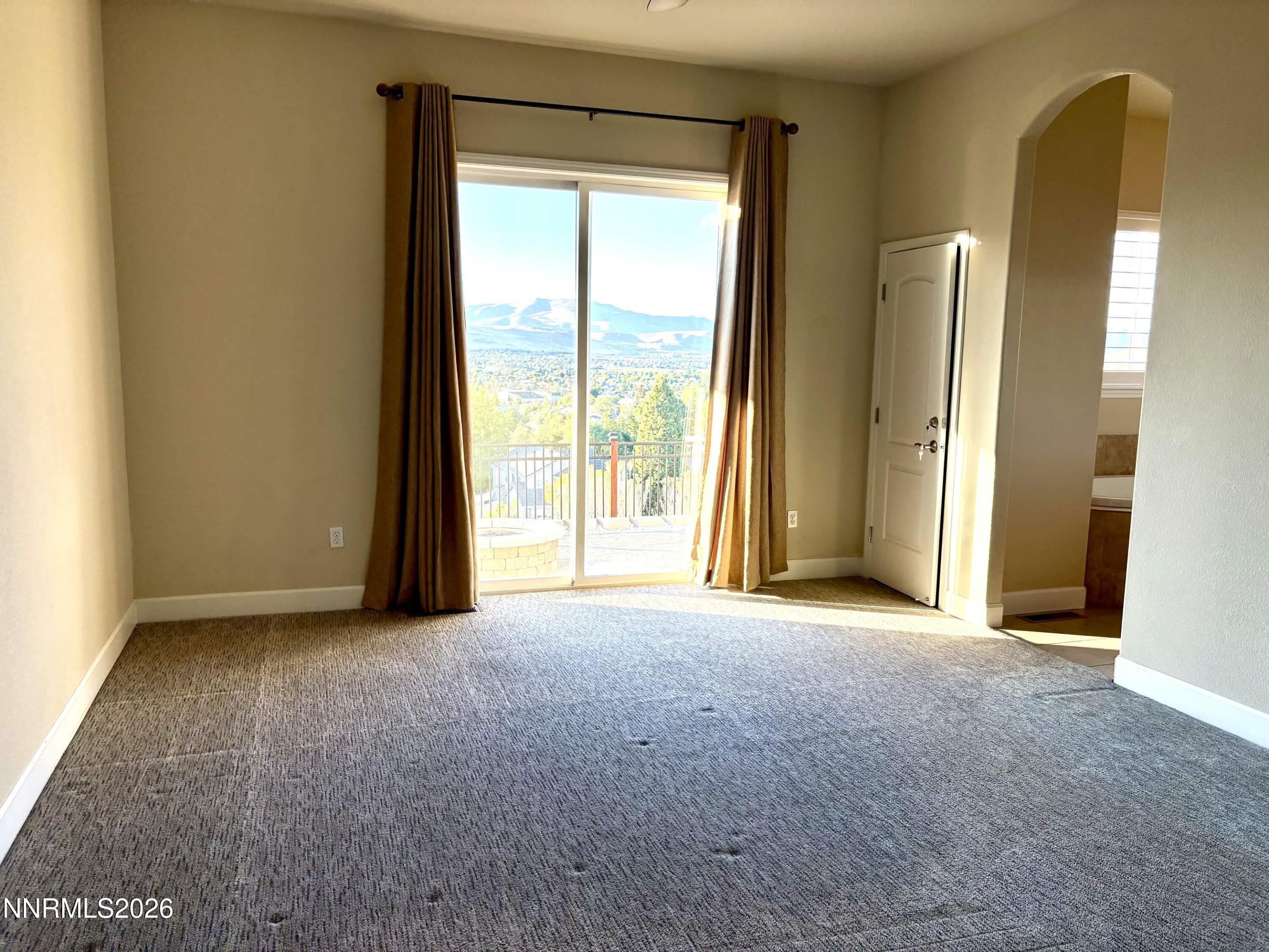 1633 Cloud Peak Drive Property Photo 24