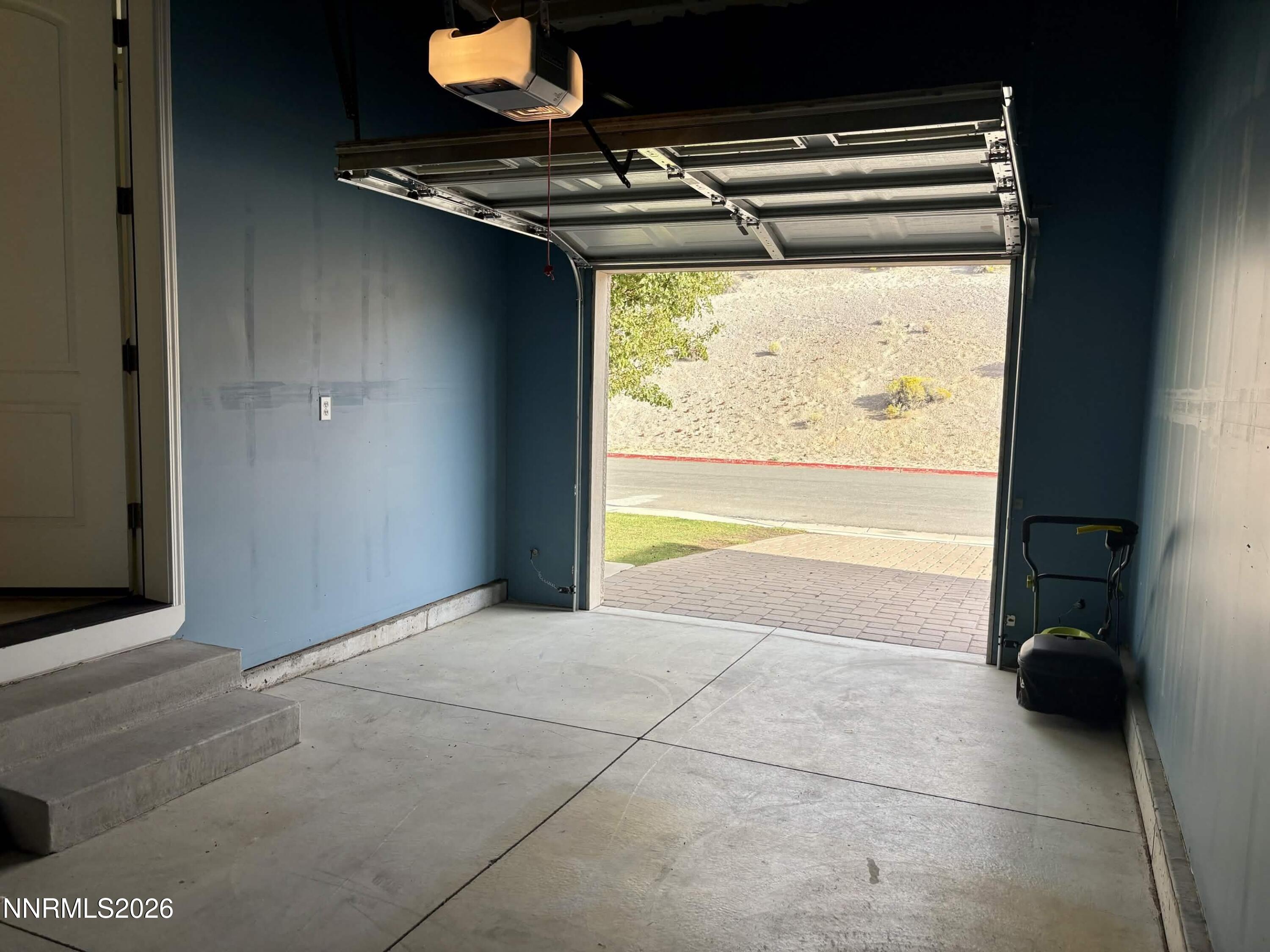 1633 Cloud Peak Drive Property Photo 29