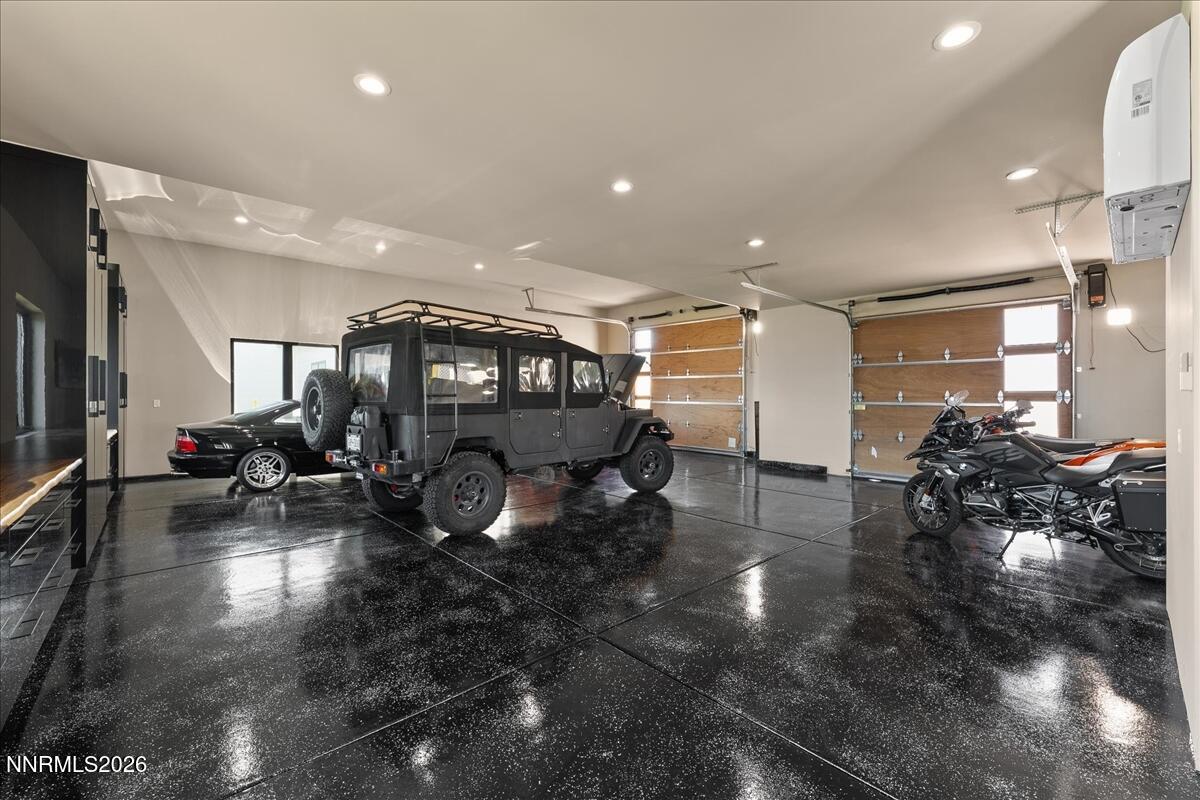 8460 Chalk Ridge Court Property Photo 40